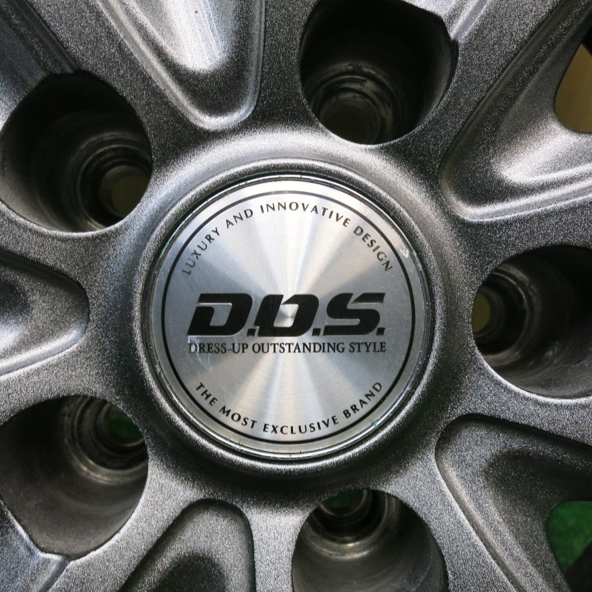 バリ溝！キレイ！9.5分以上☆スタッドレス 235/50R18 グッドイヤー