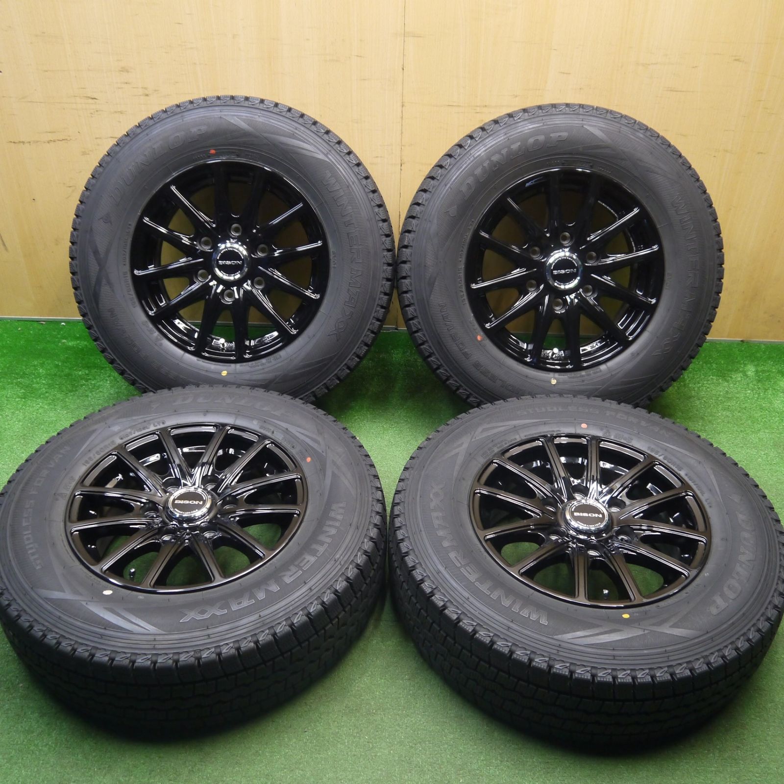 バリ溝！23年！キレイ！ほぼ10分☆ハイエース 等 195/80R15 107/105L