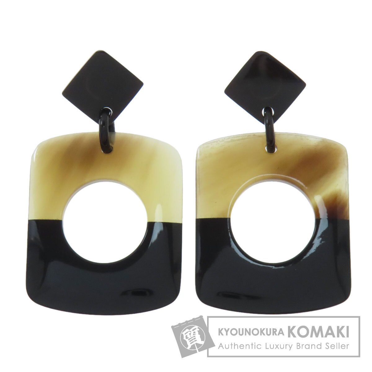 HERMES エルメス イスム バイカラー ピアス バッファローホーン ネイビー HERMES エルメス ダルヴァ バイカラー ピアス バッファローホーン