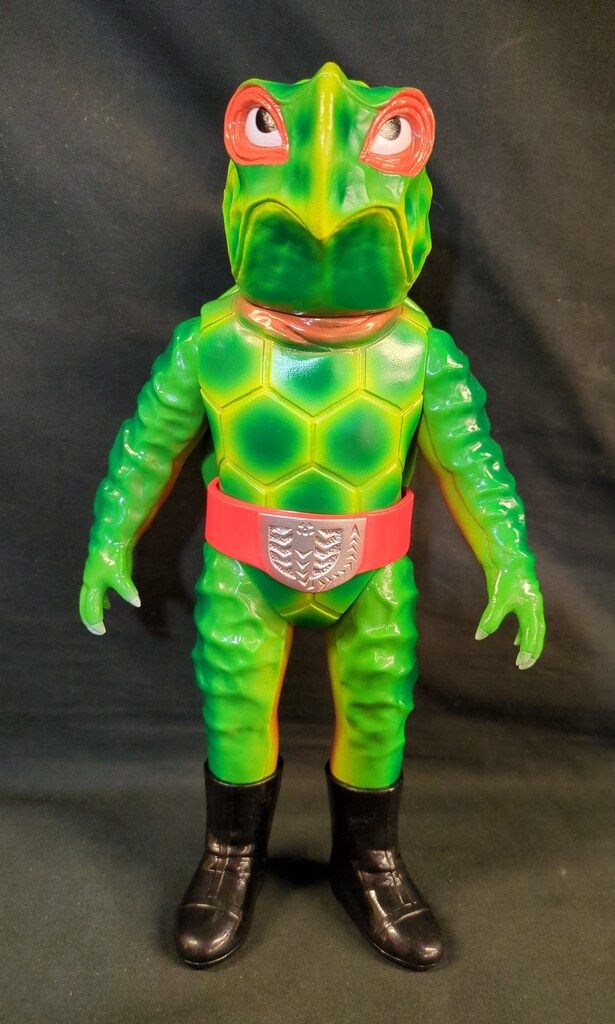 メディコム・トイ×東映レトロソフビ★カメバズーカ（新色）+ミニソフビ MEDICOM TOY - カメバズーカ(新色)+ミニソフビ (仮面ライダーV3より)