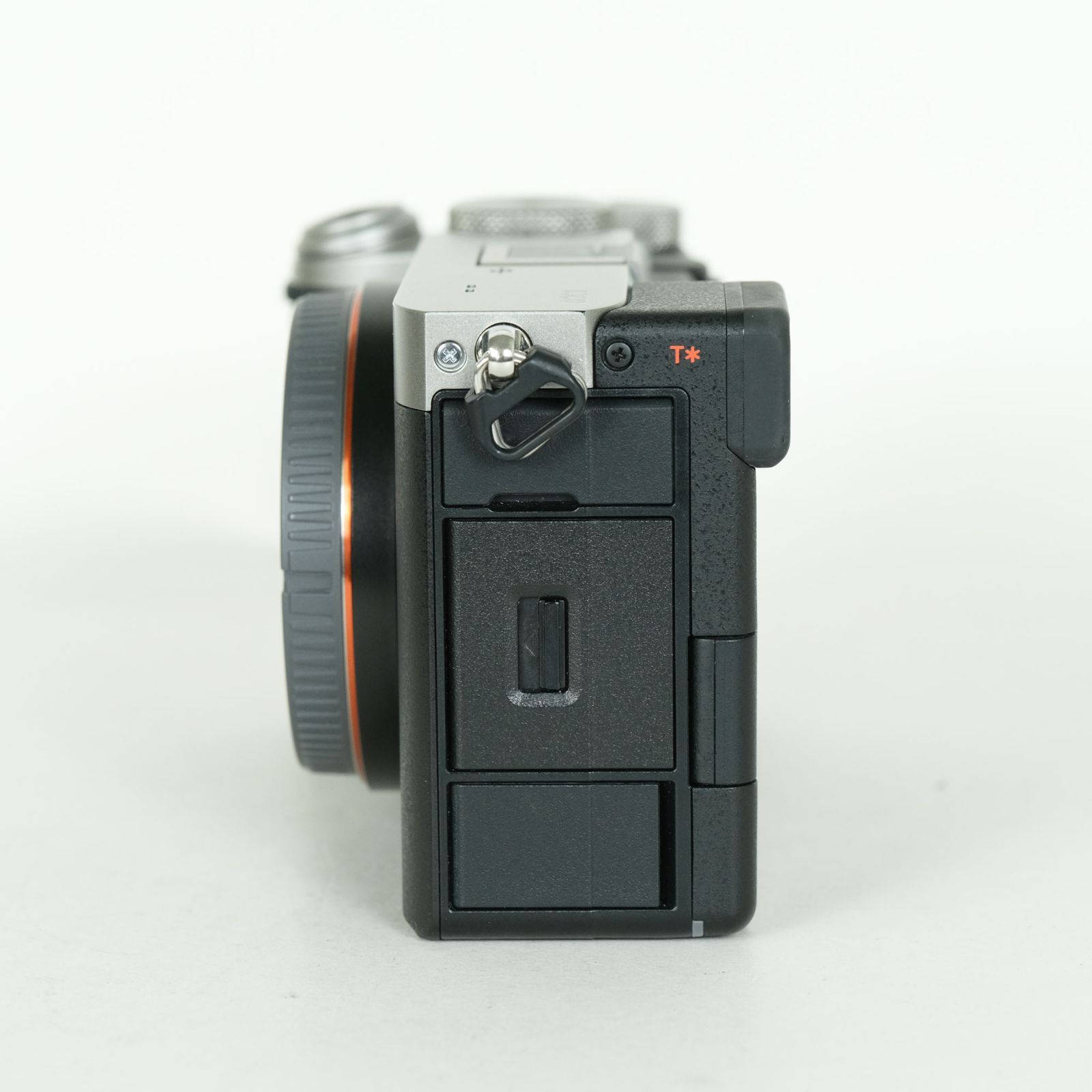 美品 | シャッター数5,580回｜バッテリー2個・ボトムプレート付] SONY