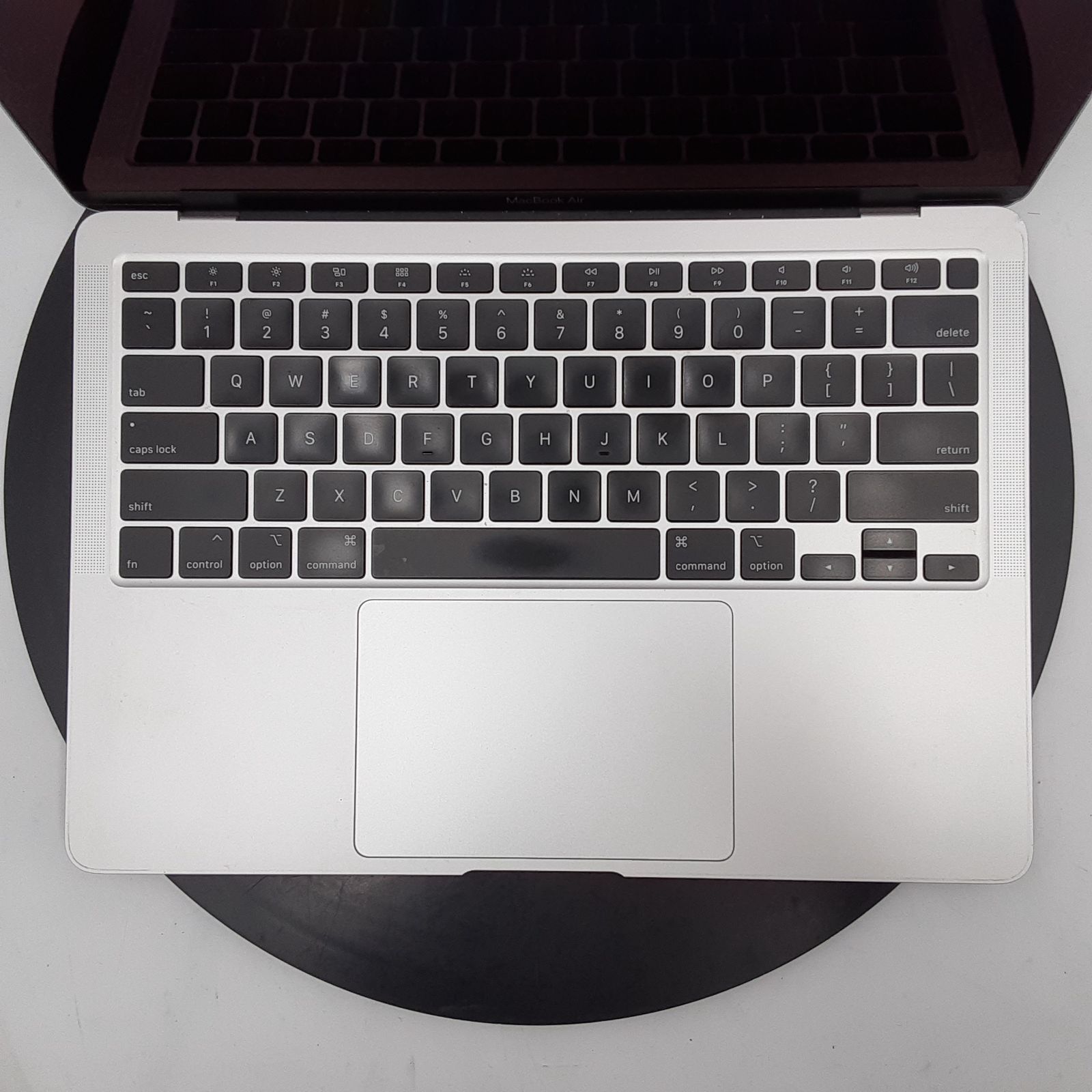 MacBook Air シルバー 使用感あり　通電しない　ジャンク扱い hq720.jpg?sqp=-