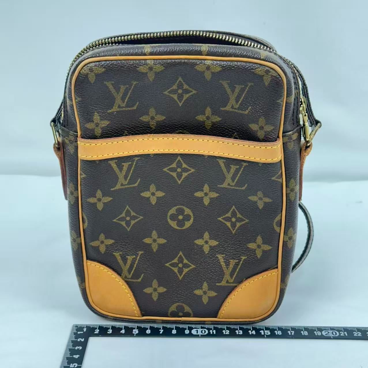 LOUIS VUITTON ヴィトン モノグラム ダヌーブ M45266 SL0042 