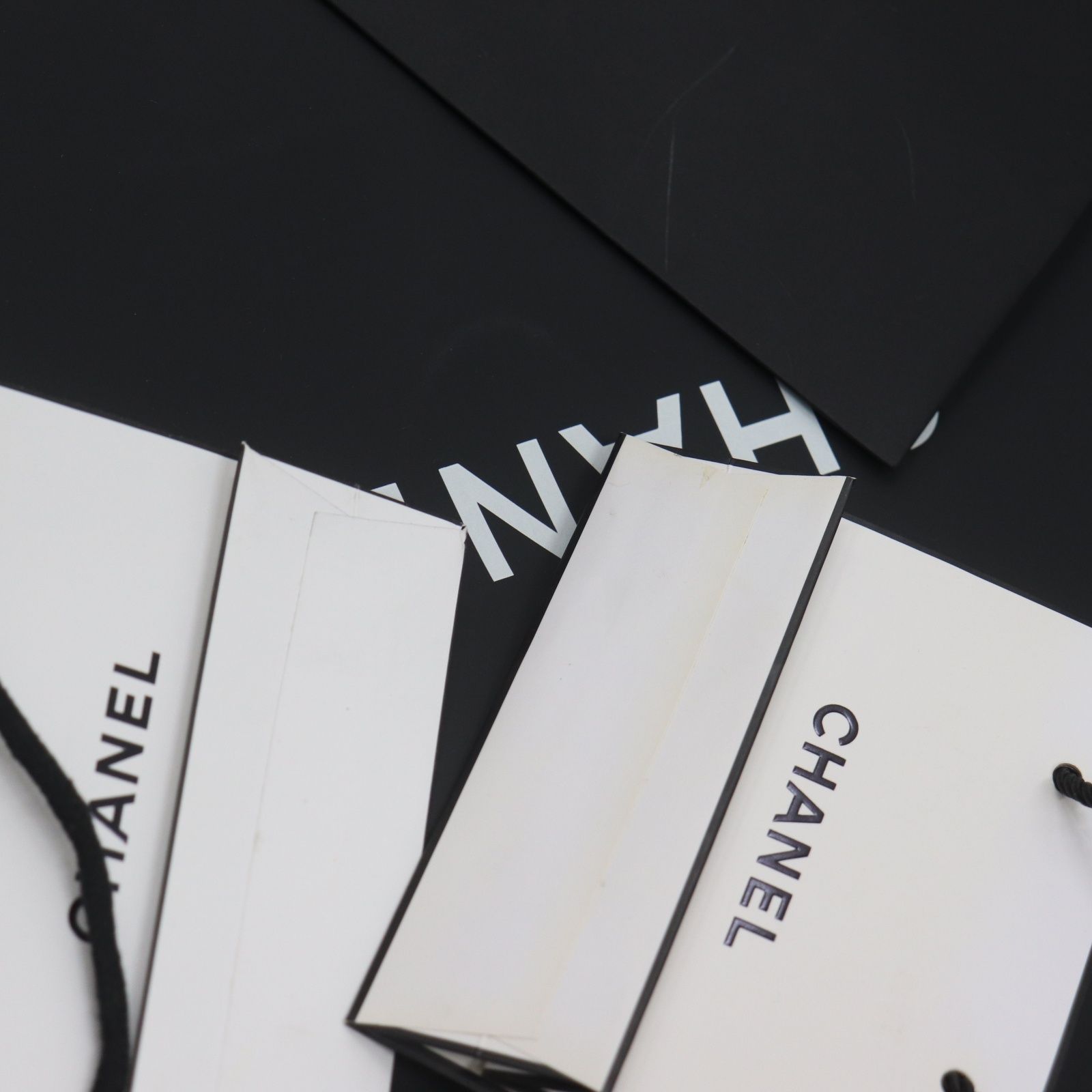 IT8307WFNWHS CHANEL シャネル 箱 ボックス BOX 空き箱 ショッパー