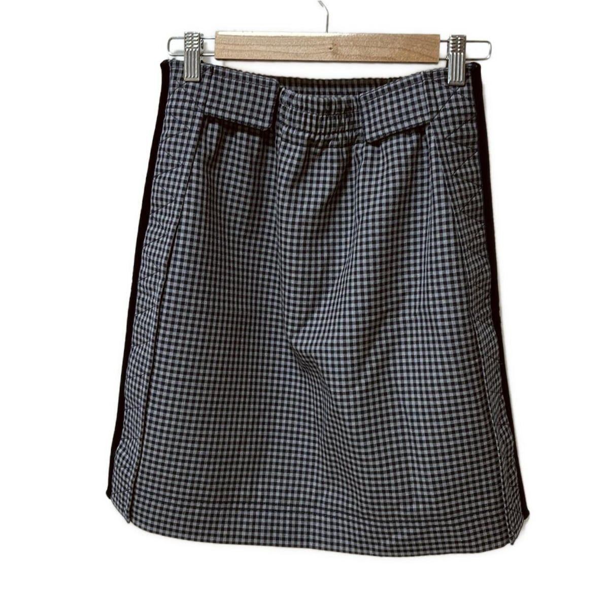 美品！FENDI フェンディ スカート 40 FENDI(フェンディ) ミニスカート サイズ40 M レディース - グレー