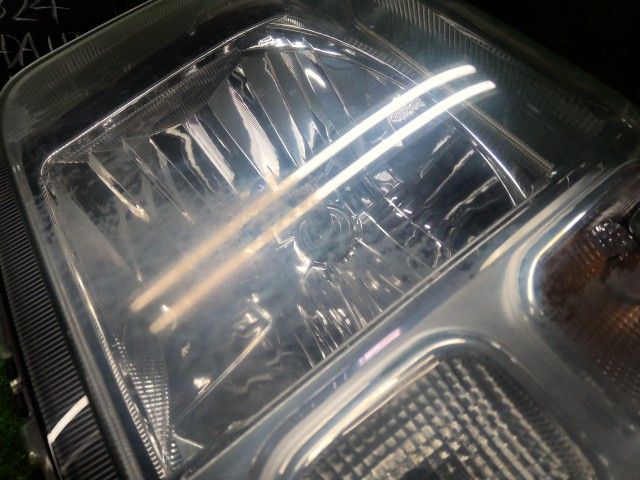 中古】エブリィ HBD-DA17V 左ヘッドランプASSY 35320-64P00 自社