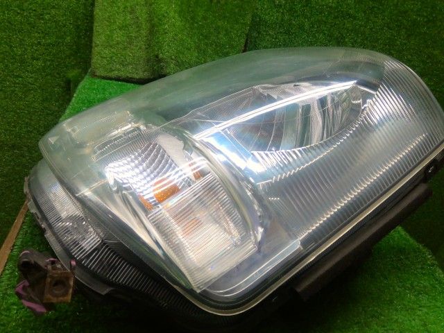 中古】エブリィ HBD-DA17V 左ヘッドランプASSY 35320-64P00 自社