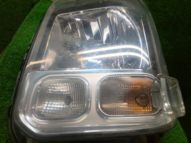中古】エブリィ HBD-DA17V 左ヘッドランプASSY 35320-64P00 自社
