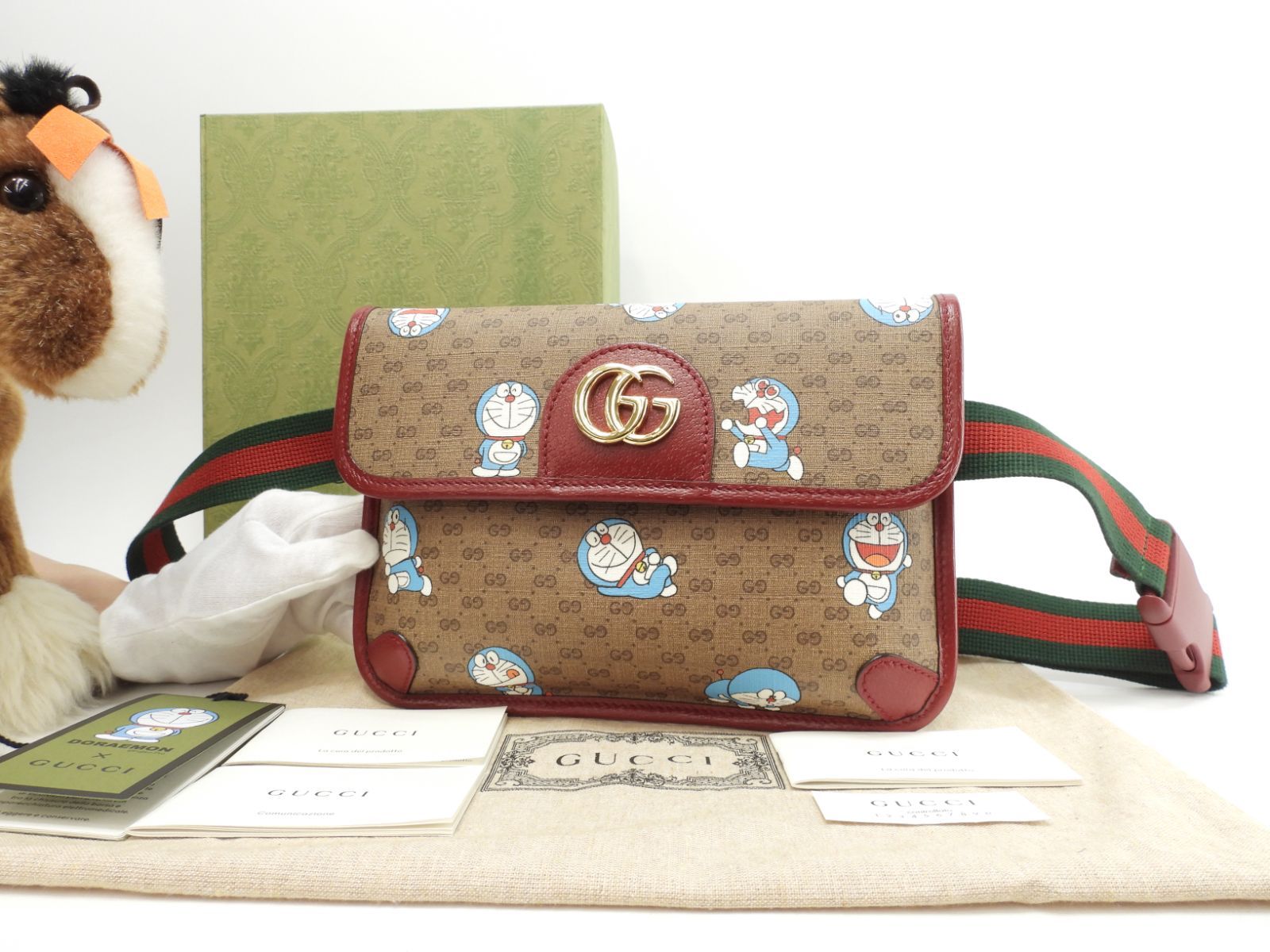 グッチ ベルトバッグ ドラえもん マイクロGG茶赤 ボディバッグ 四角 未