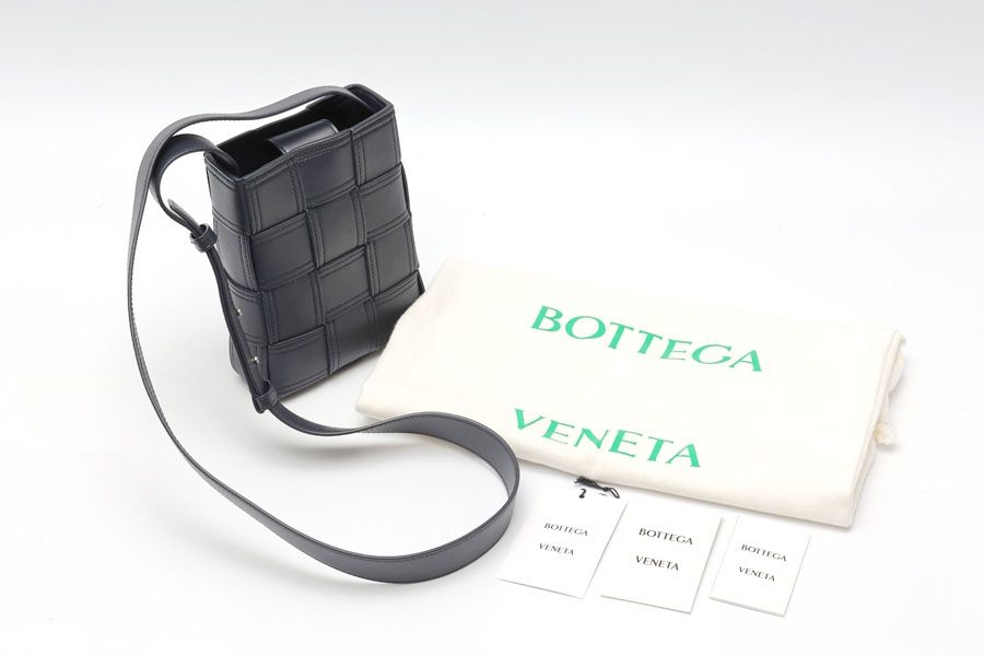 ボッテガヴェネタ / BOTTEGA VENETA カセット ミニ クロスボディバッグ