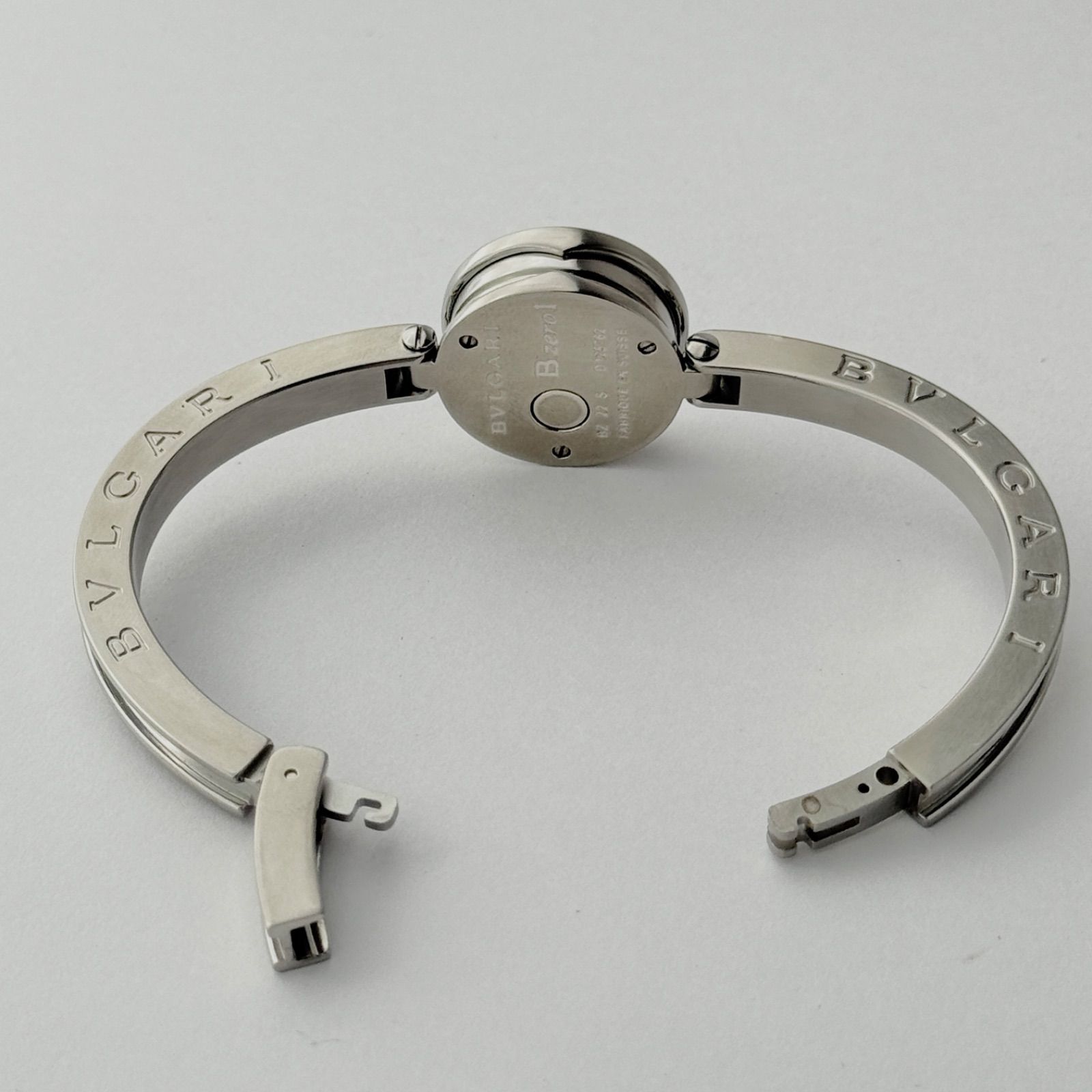 ブルガリ ビーゼロワン BZ22S バングル 新品電池 レディース 腕時計508