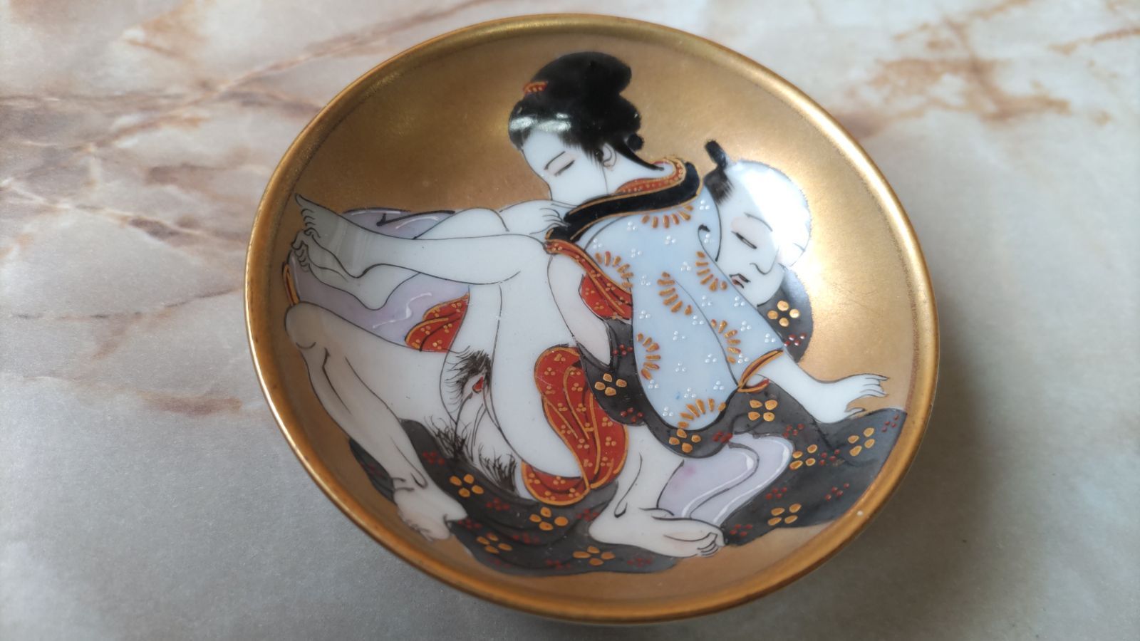 九谷焼 ぐい吞み 春画 三つ組盃 - メルカリ