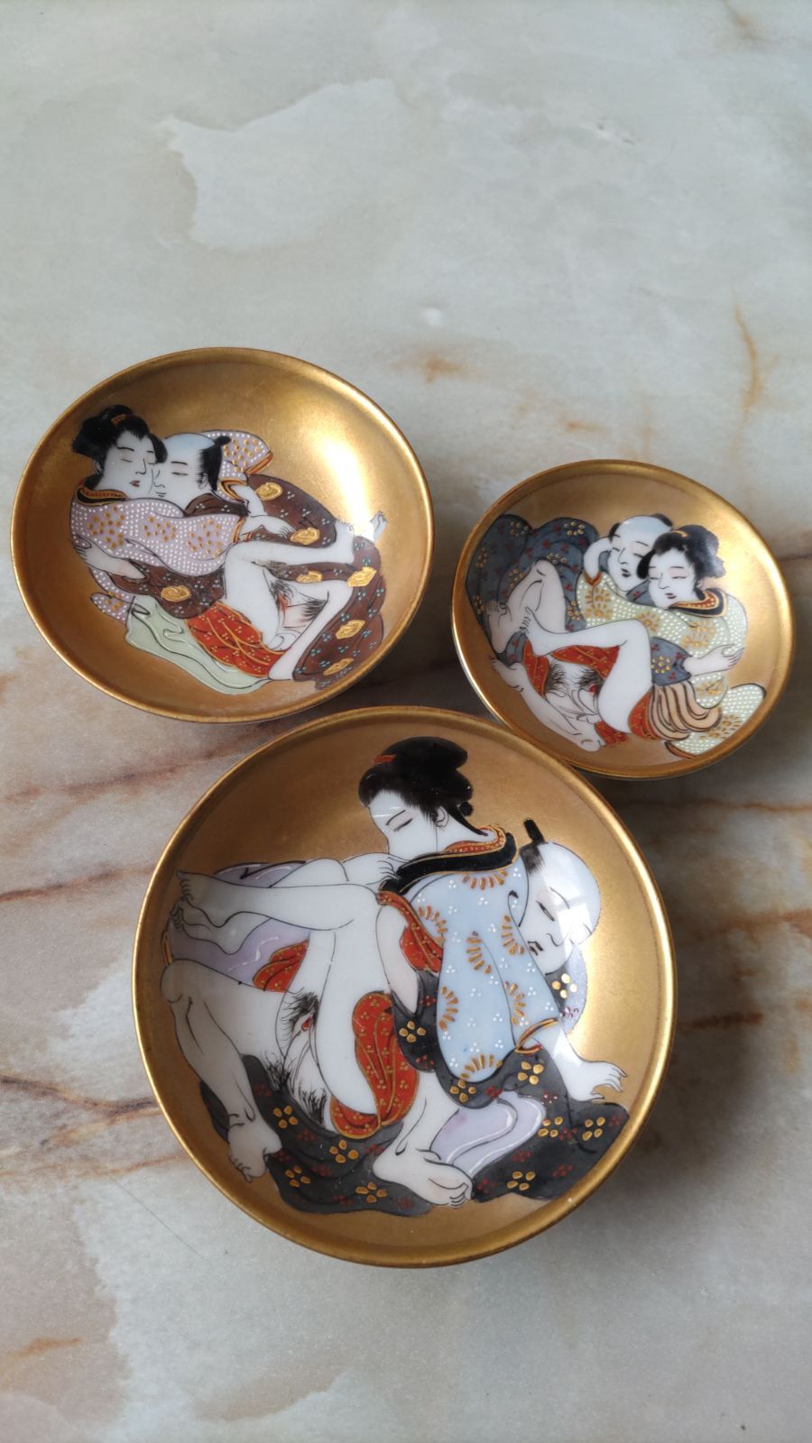 九谷焼 ぐい吞み 春画 三つ組盃 - メルカリ