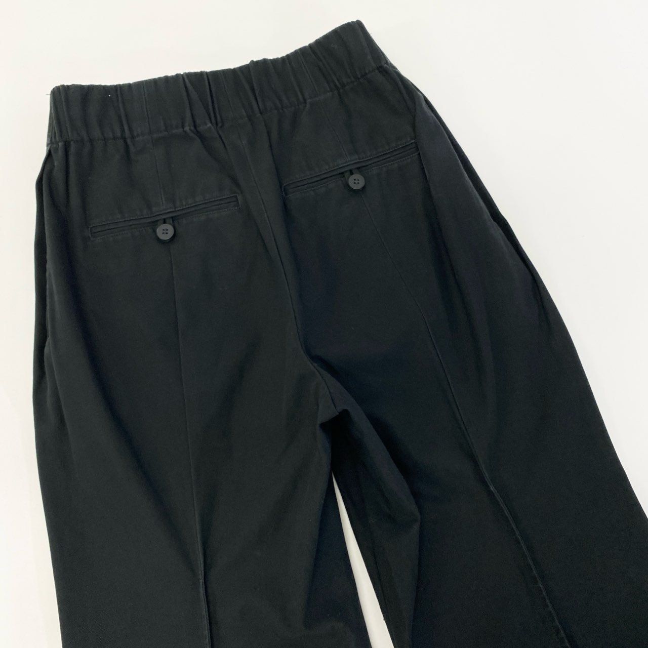 32a29 ISSEY MIYAKE イッセイミヤケ 23SS PEDESTAL PANTS タック 32a29 ISSEY MIYAKE イッセイミヤケ 23SS PEDESTAL PANTS タック