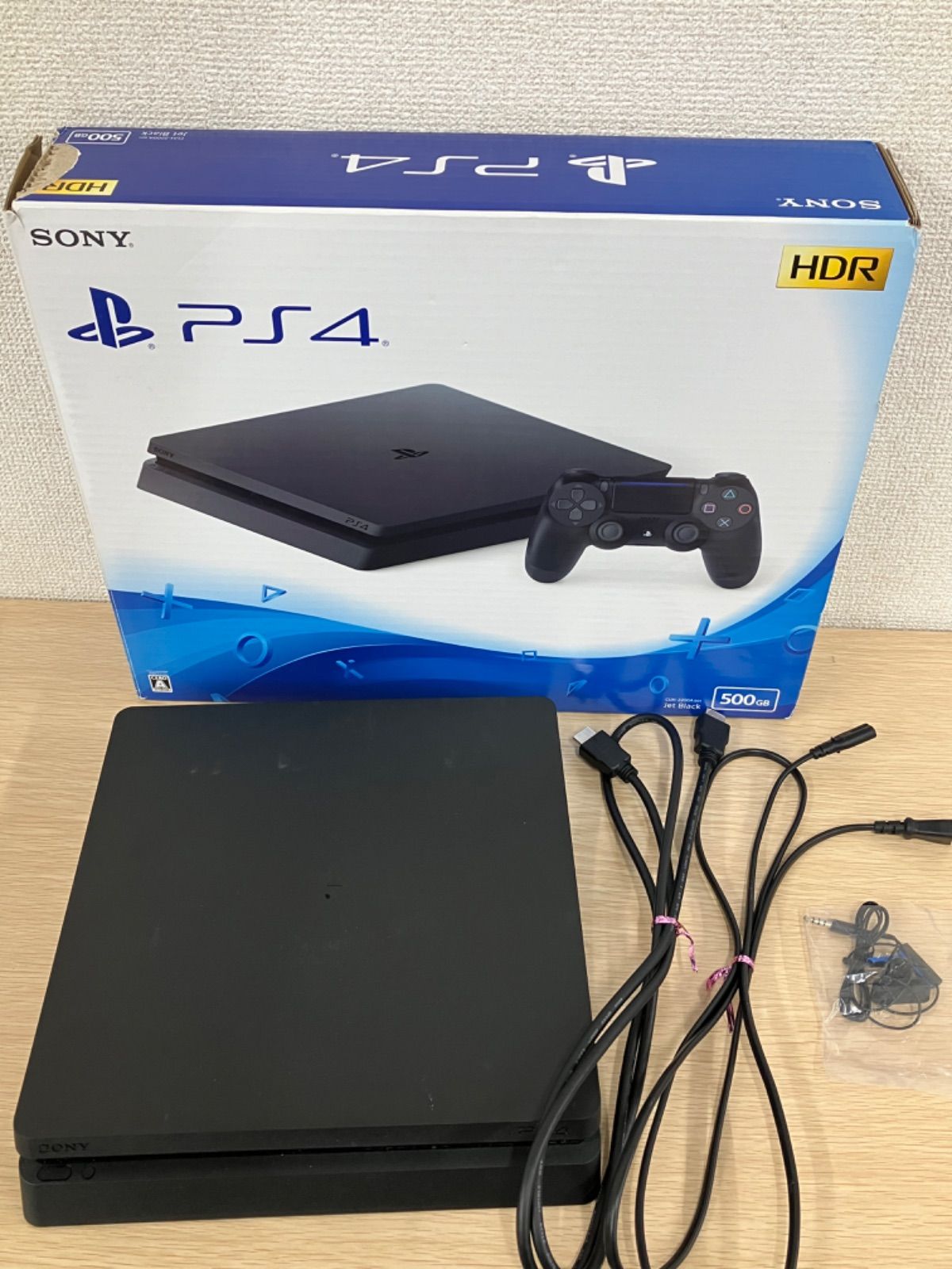 5【通電確認済み・動作未確認】PlayStation 4（PS4）CUH-2200AB01