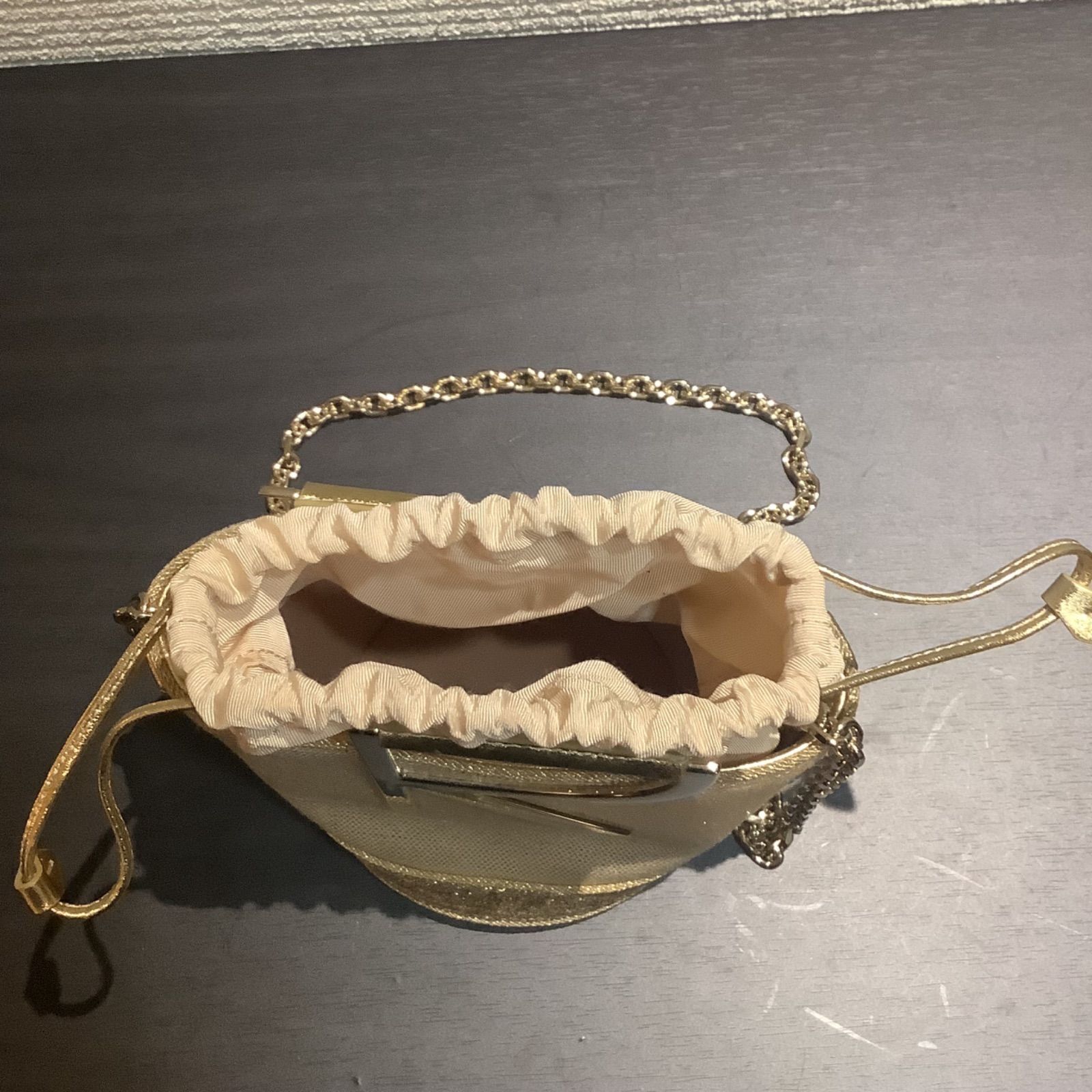 ロジェヴィヴィエ Roger Vivier クロスボディバッグ ハンドバッグ