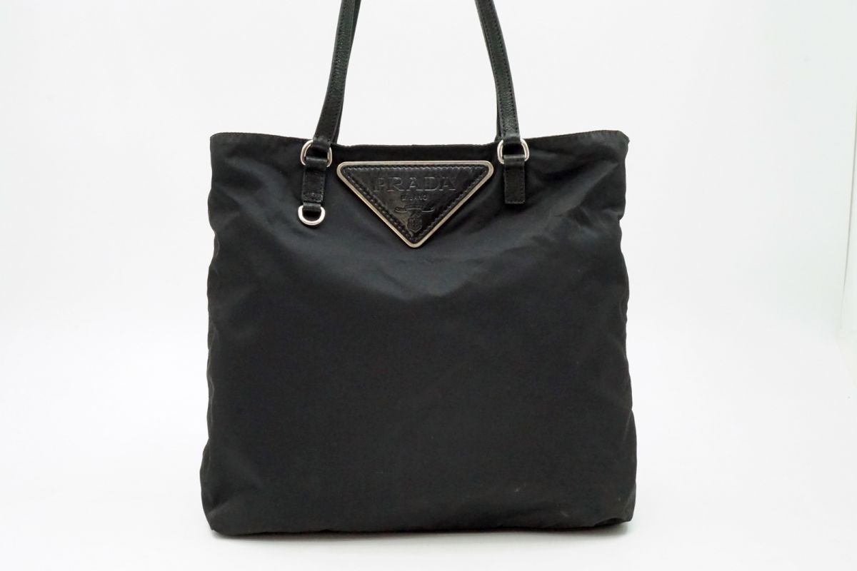プラダ ショルダー バッグ トート ビッグ三角プレート デカロゴ