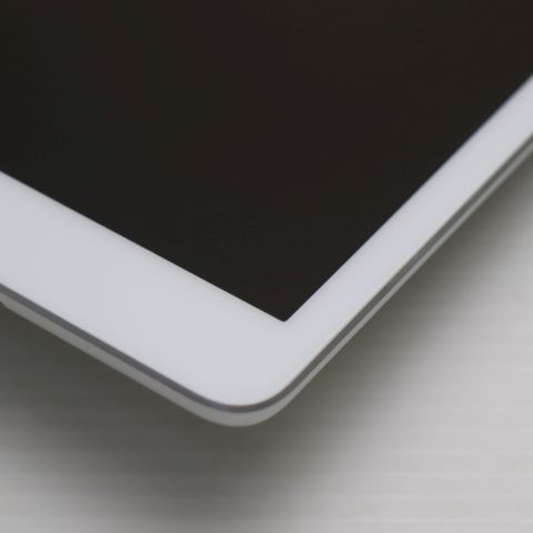 超美品 iPad 第8世代 Wi-Fi 32GB シルバー 即日発送 タブレット Apple
