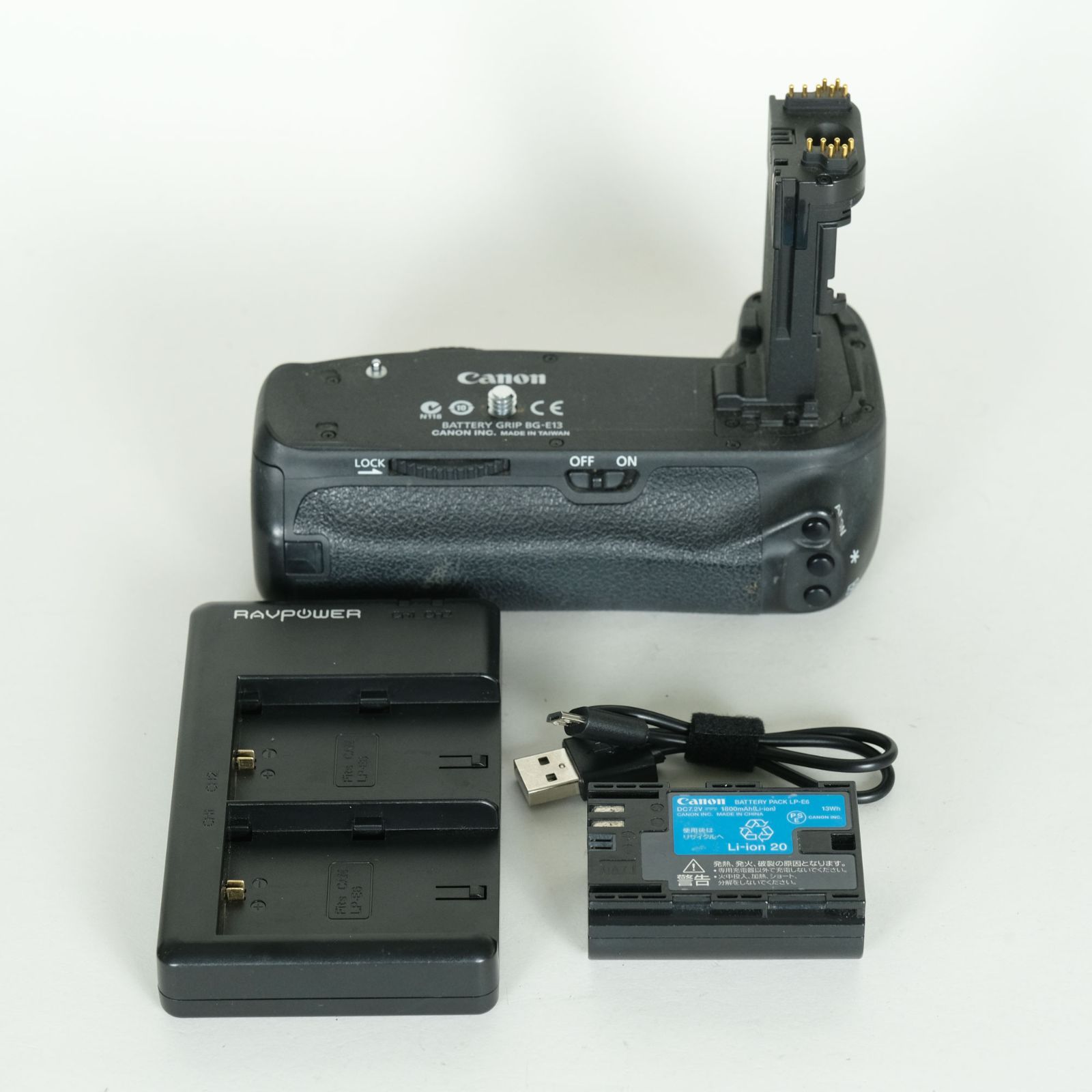 良品 | バッテリーグリップ付] Canon EOS 6D | Canon EFマウント