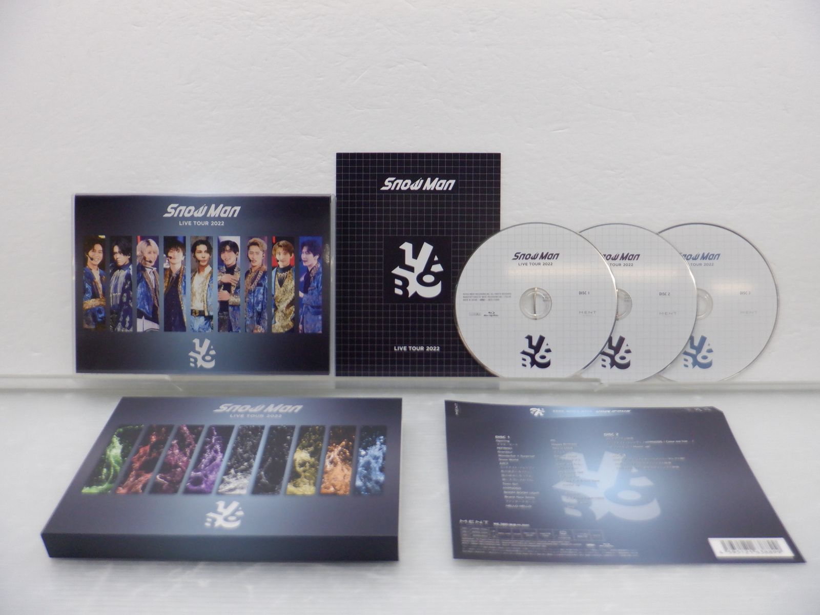 Man LIVE 2022 初回３Blu-ray 美品 Snow Man Blu-ray LIVE TOUR 2022 Labo. 通常盤(初回スリーブ仕様) 3BD