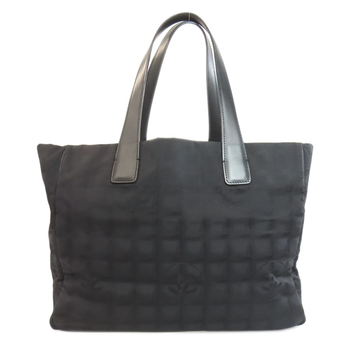 CHANEL シャネル ニュートラベルラインMM トートバッグ ナイロン CHANEL シャネル ニュートラベルラインMM トートバッグ ナイロン