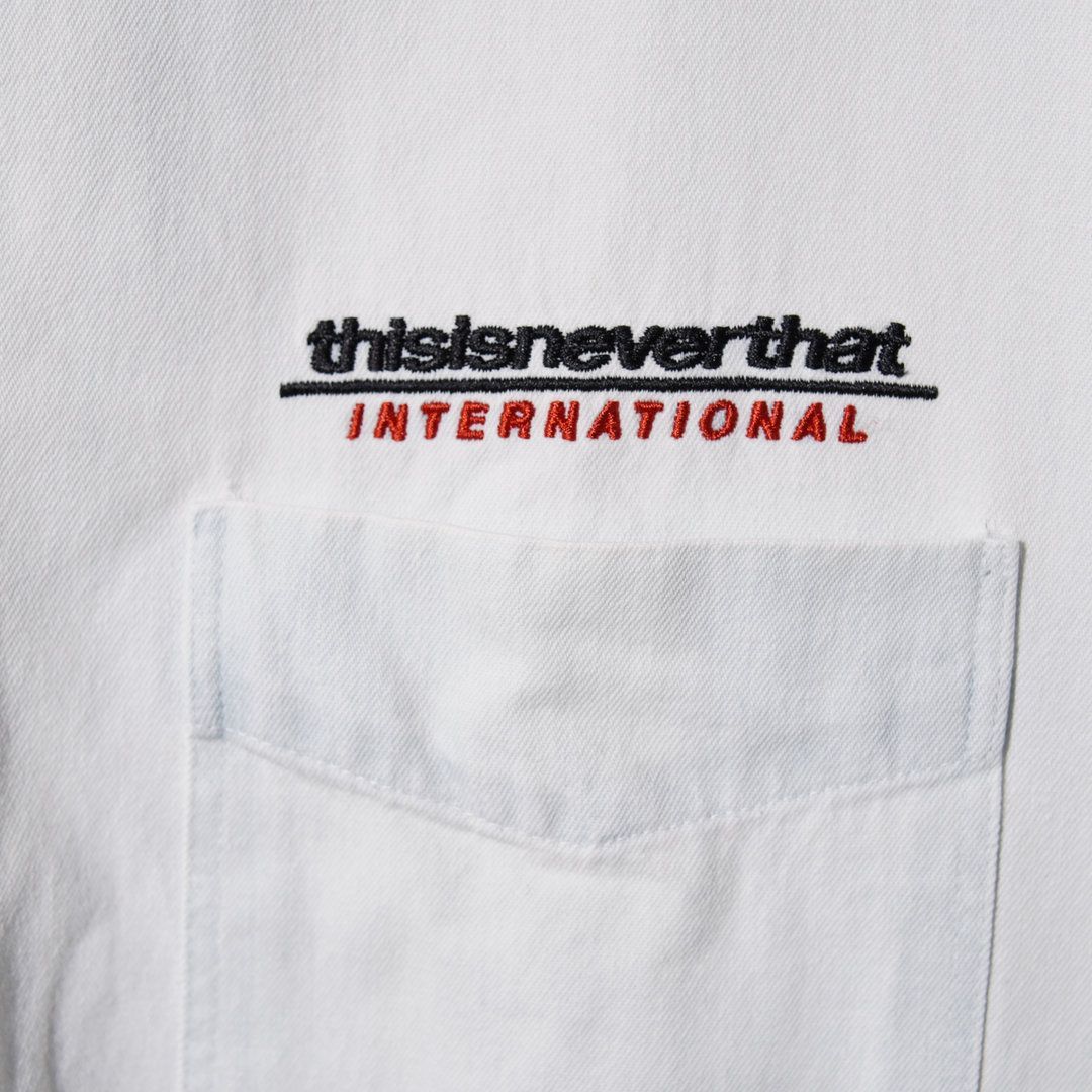 https://assets.mercari-shops-static.com/-/large/plain/2JLQnQ3pYyDpsfDg8YccML.jpg@jpg