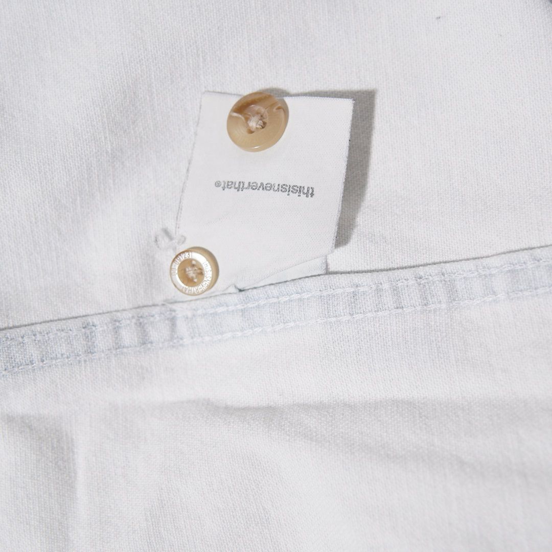 https://assets.mercari-shops-static.com/-/large/plain/2JLQnSFcyz8FgbesYtguTy.jpg@jpg