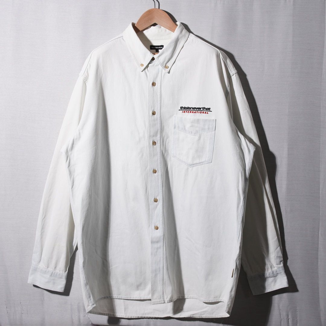 https://assets.mercari-shops-static.com/-/large/plain/2JLQnSdkraVeCxNxhxBUvb.jpg@jpg