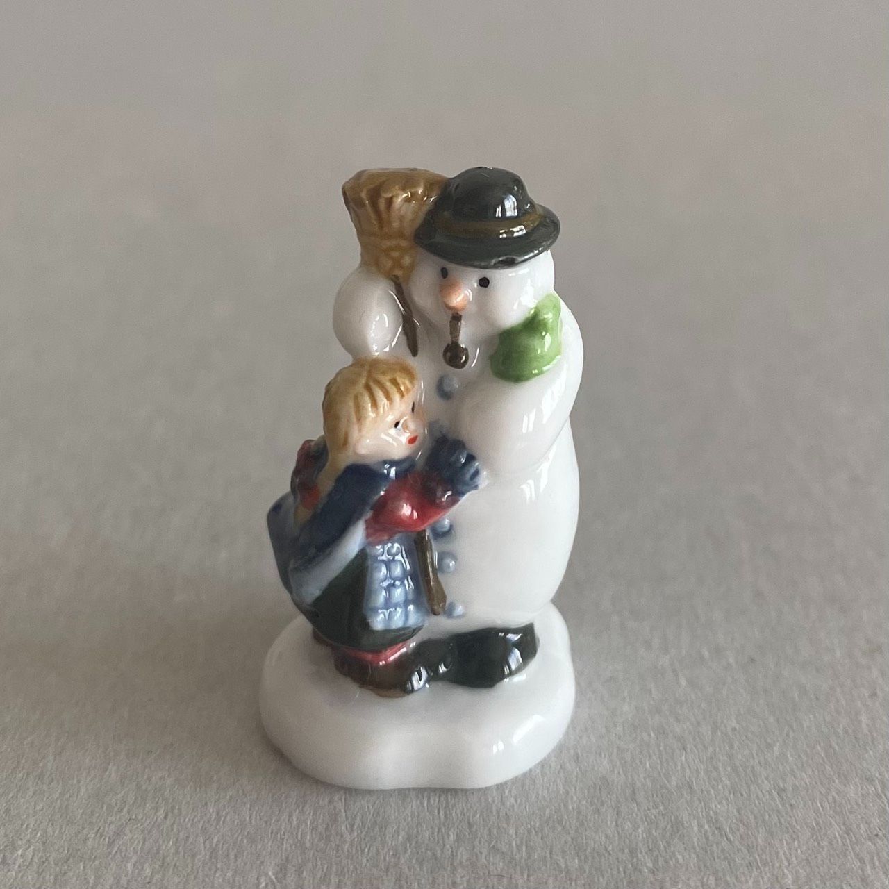 雪だるまと子どものフェーブ／冬／フランス雑貨／陶器ミニチュア