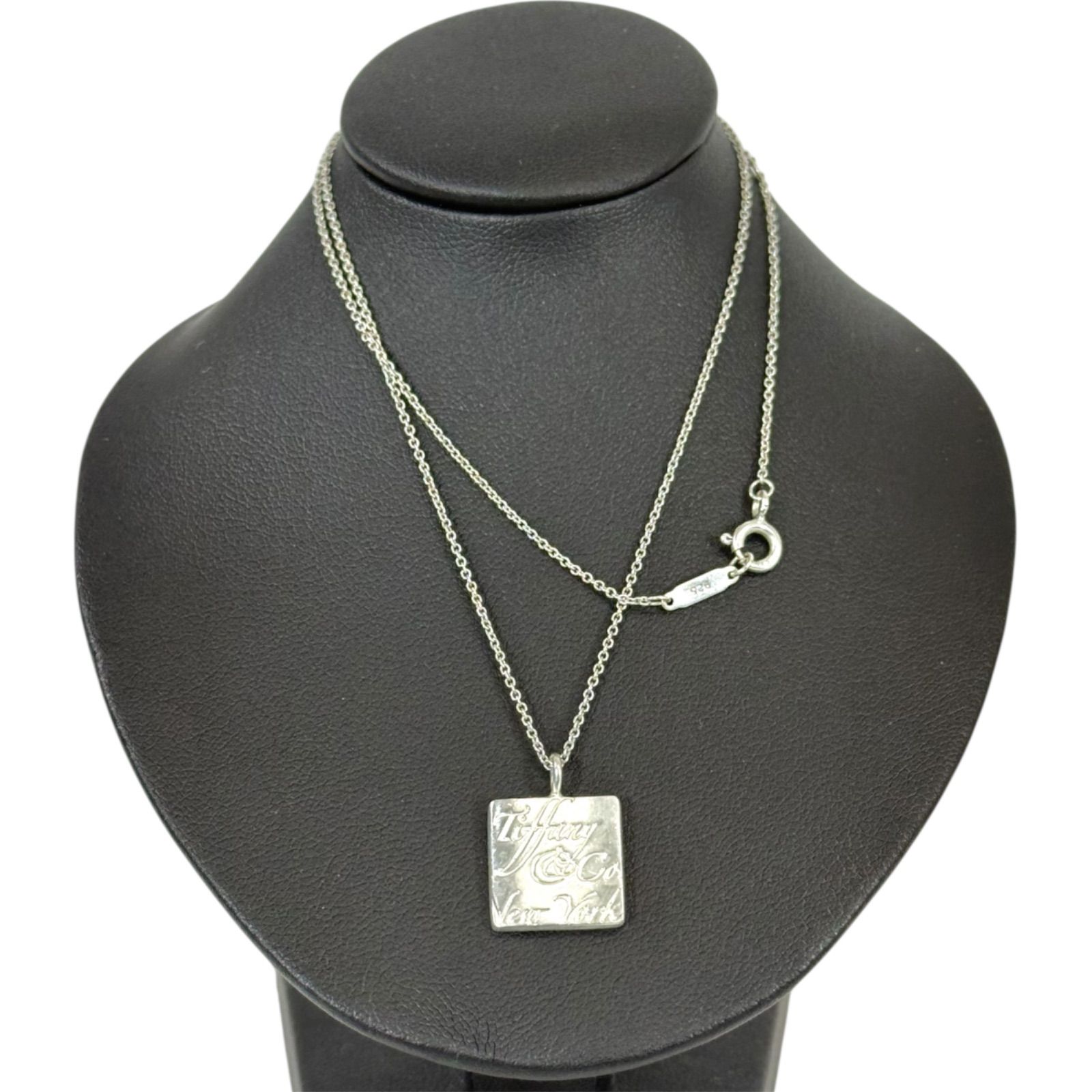 TIFFANY&CO.【新品同様】ノーツスクエアプレートネックレス本日迄最終価格 希少モデル・美品】Tiffany & Co. ティファニー ノーツ スクエア