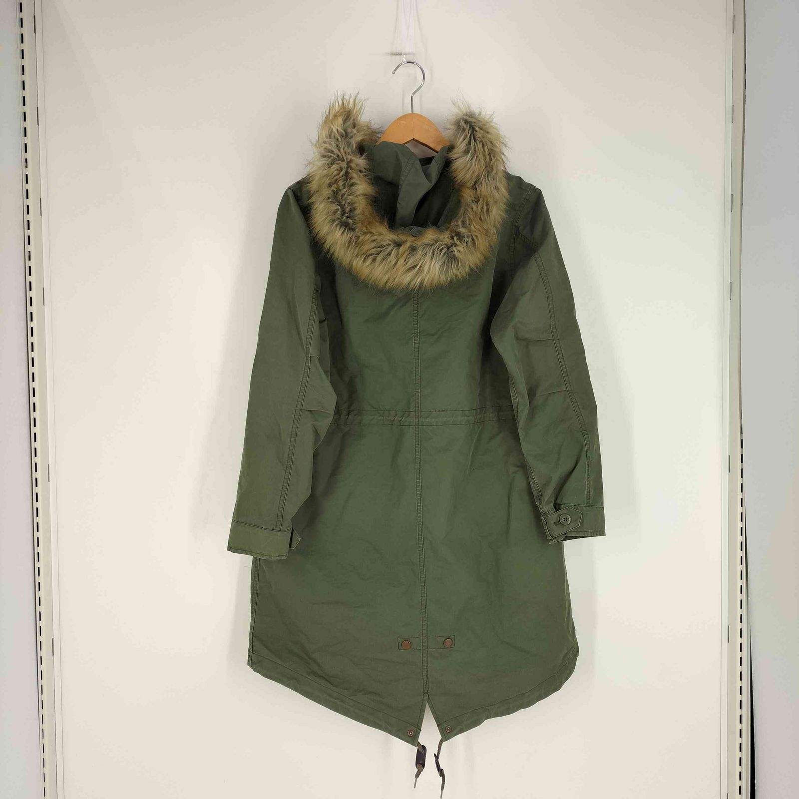 FRED PERRY ボアライナー モッズコート ファー ロゴ刺繍 FRED PERRY ボアライナー モッズコート ファー ロゴ刺繍 FRED PERRY