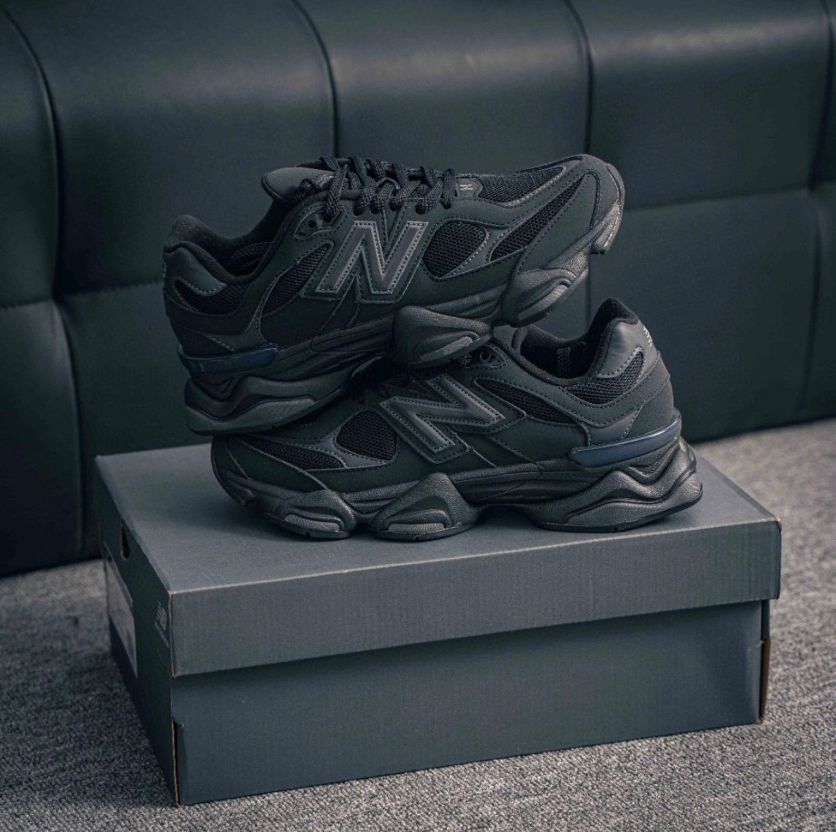 New Balance U9060ZGE スニーカー ローカット 黒 ブラック メンズ