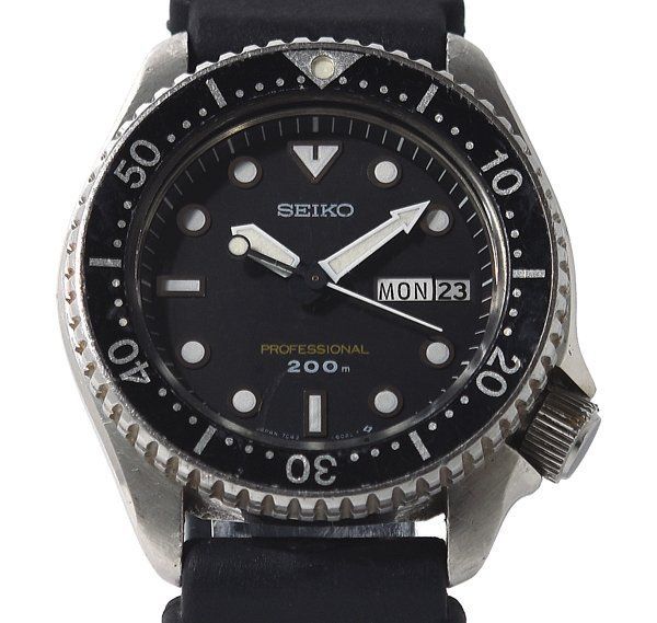 ☆SEIKO セイコー プロフェッショナル 200m ダイバー 7C43-6010