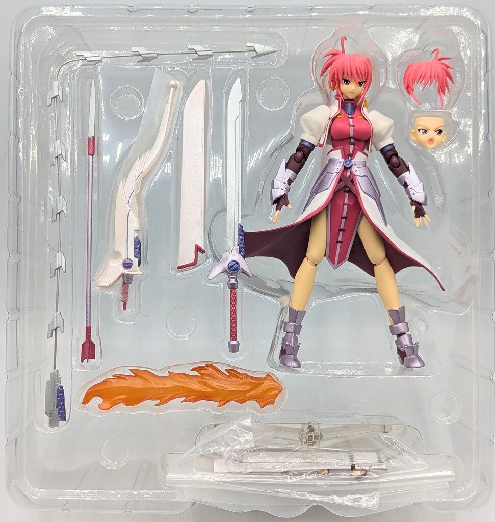 MAXFACTORY figma 魔法少女リリカルなのはStrikerS シグナム 騎士服