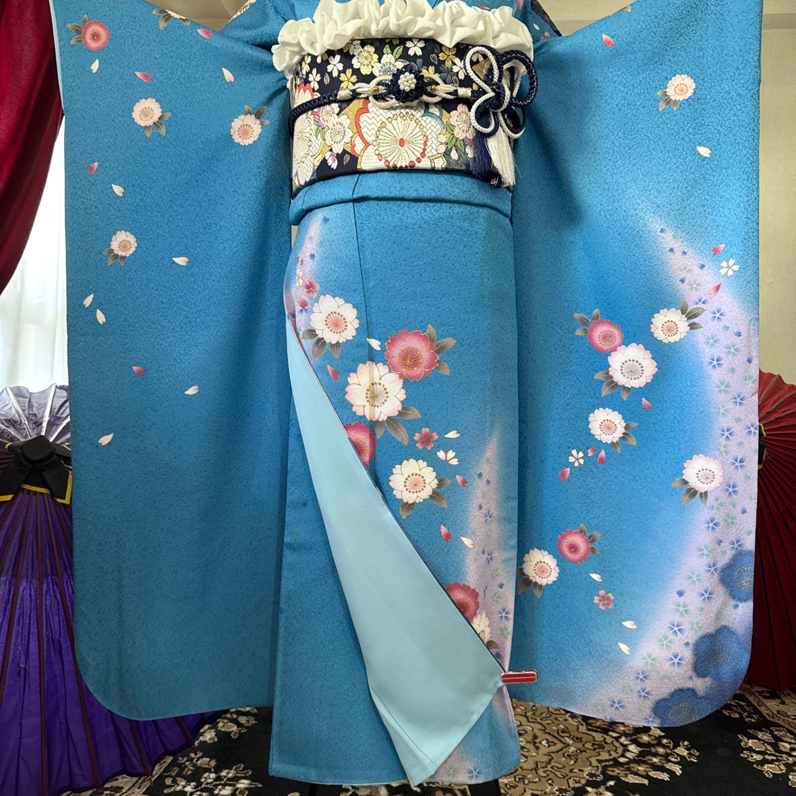 豪華振袖セット(4点)・袋帯・半衿・重ね衿・桜柄・駒刺繍・京都きもの