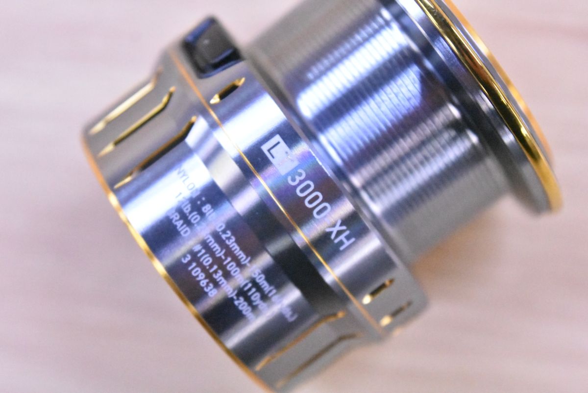 ダイワ 21 ルビアス エアリティ 3000-XH スプール DAIWA LUVIAS 純正