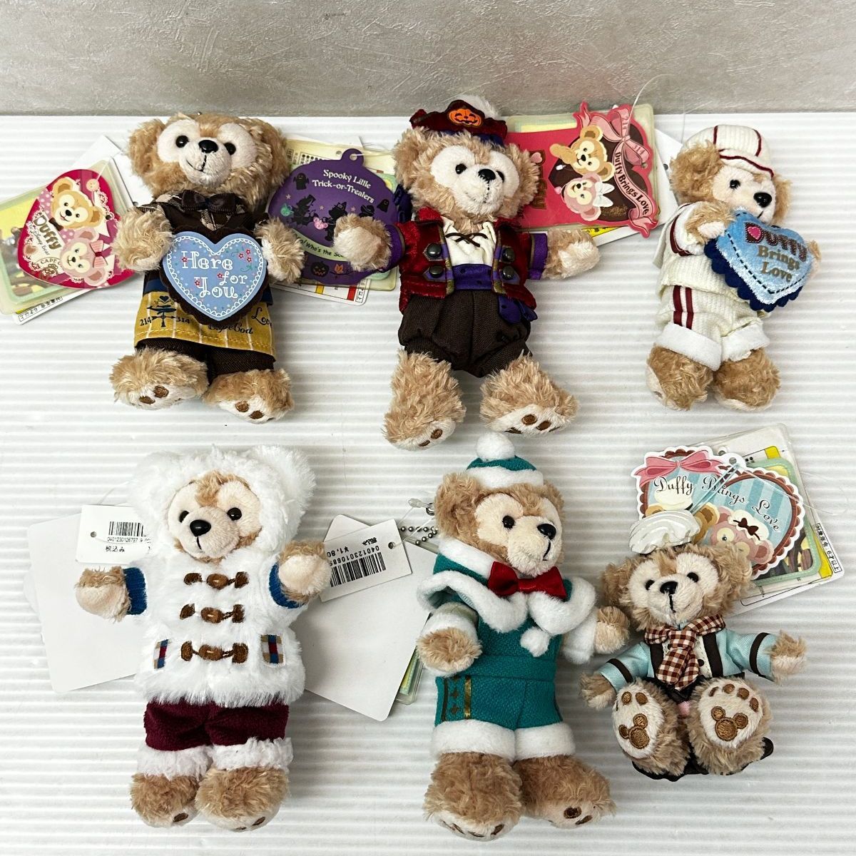 △ディズニー ダッフィー ぬいぐるみバッジ まとめ売り 中古品 