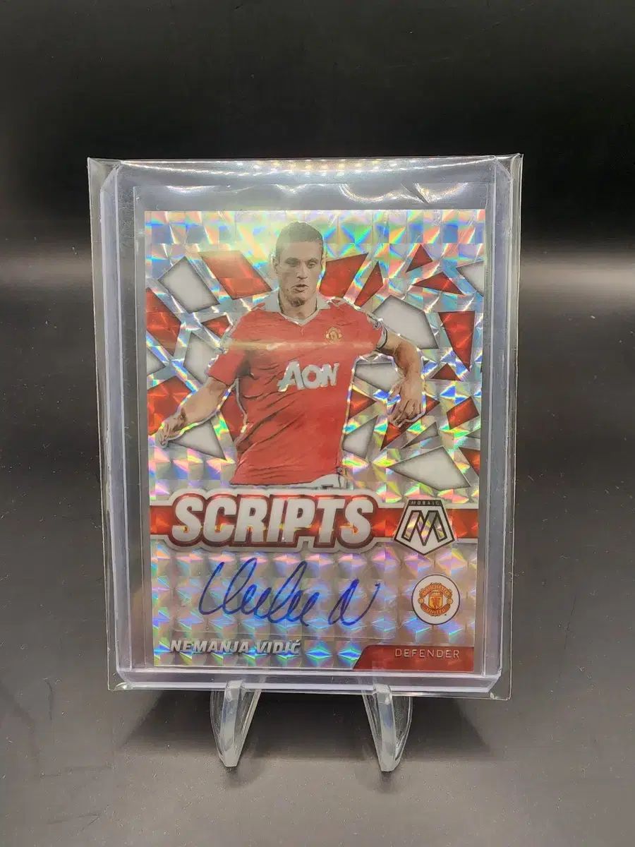 ネマニャ ヴィディッチ 2021-22 Panini Noir 直筆サイン ネマニャ