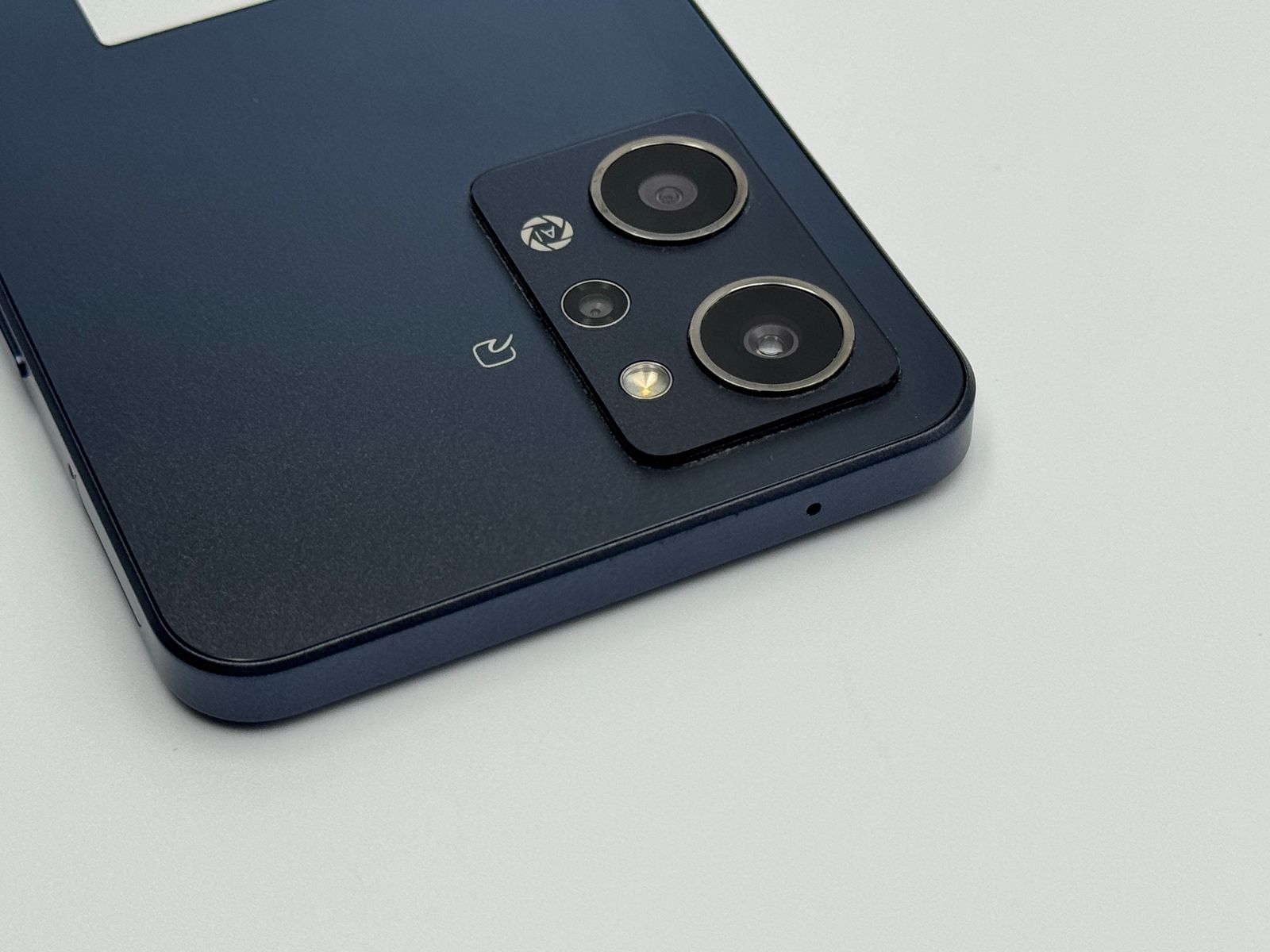 美品 OPPO Reno7 A CPH2353 SIMフリー スターリーブラック Reno Oppo Reno7 A スターリーブラック 6.4型 6GB/128GB SIMフリー