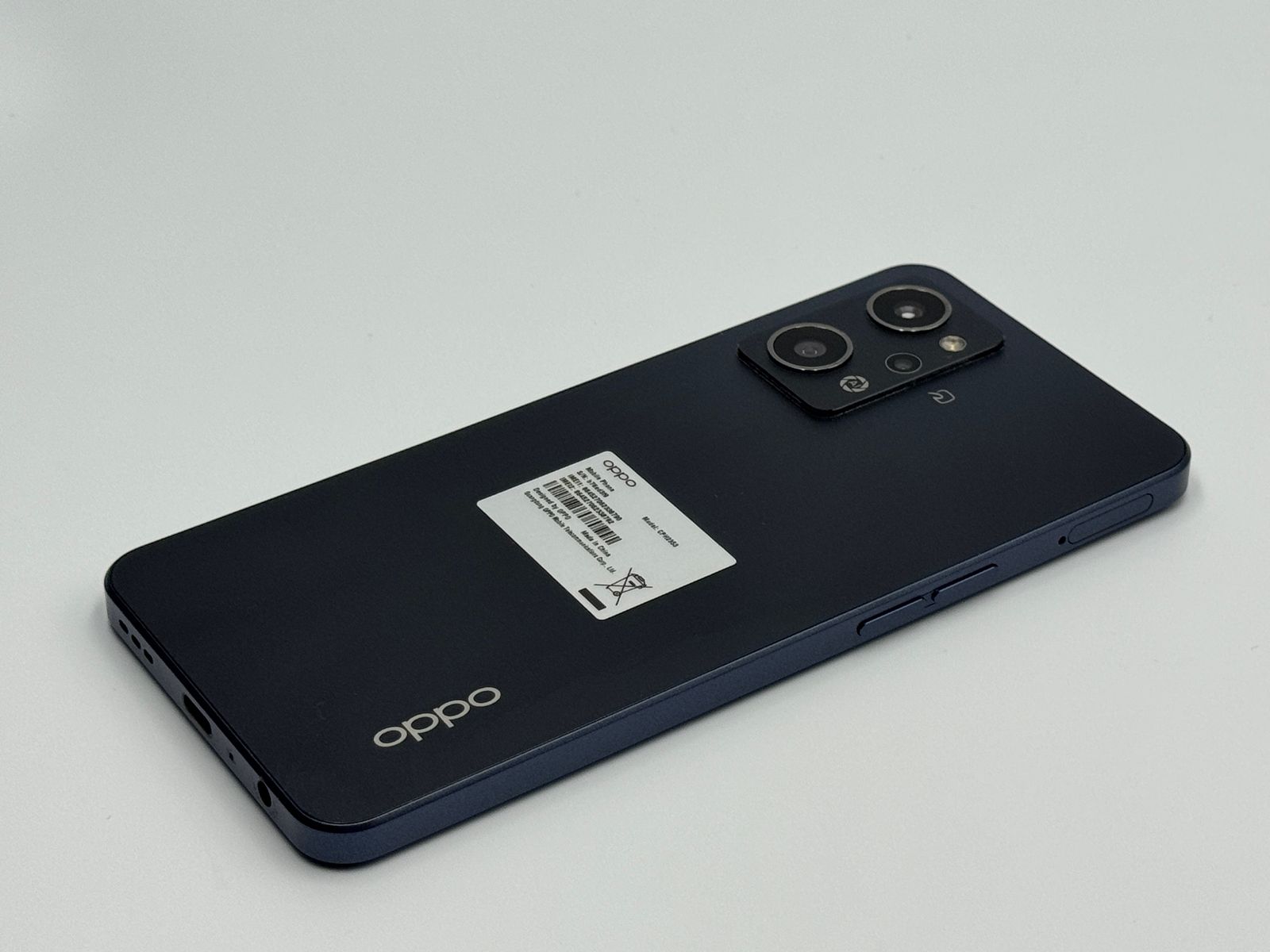 中古B】OPPO Reno7 A CPH2353 スターリーブラック SIMフリー 白ロム