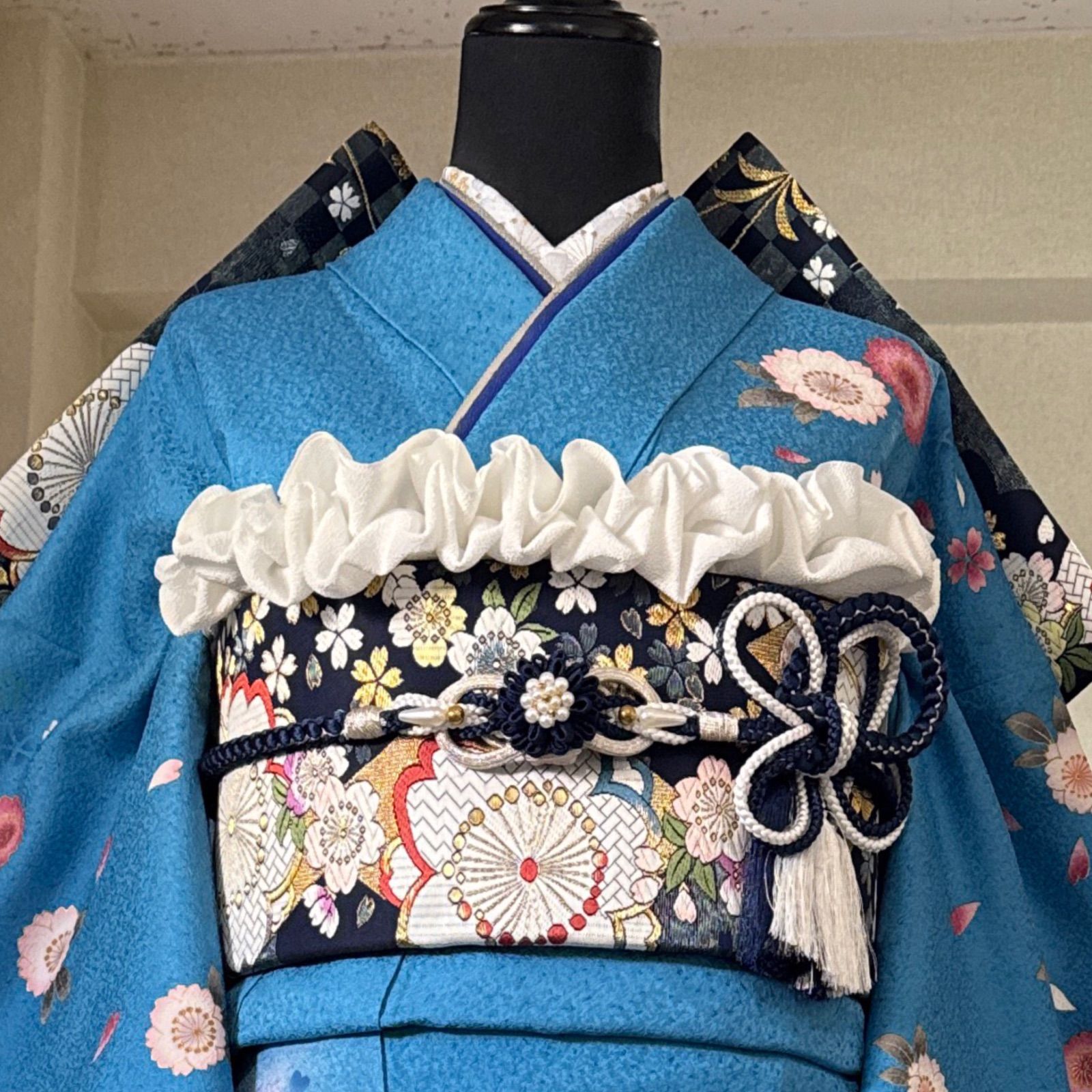 豪華振袖セット(4点)・袋帯・半衿・重ね衿・桜柄・駒刺繍・京都きもの