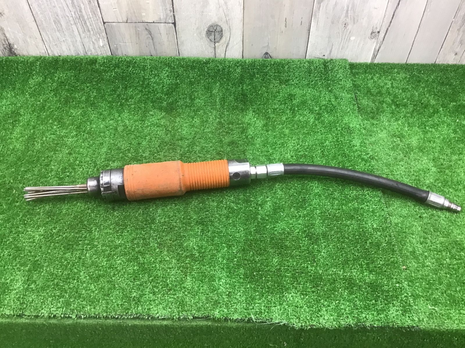 【中古動作品】日東工器NITTO ジェットタガネ JT-20　エア　空気式多針たがね♪アクトツール富山店♪I