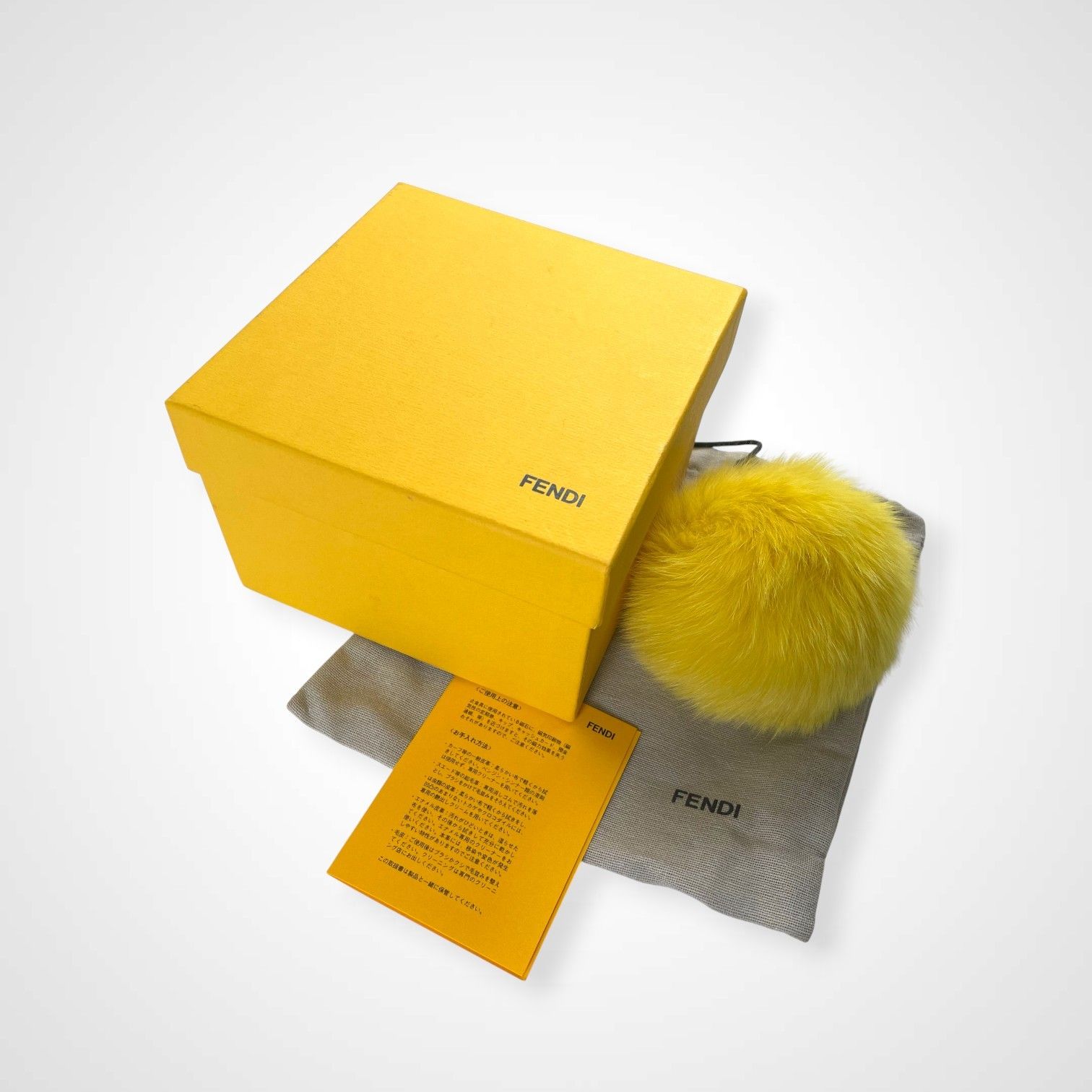 FENDI フェンディ / フォックスファー ポンポンチャーム イエロー 箱付
