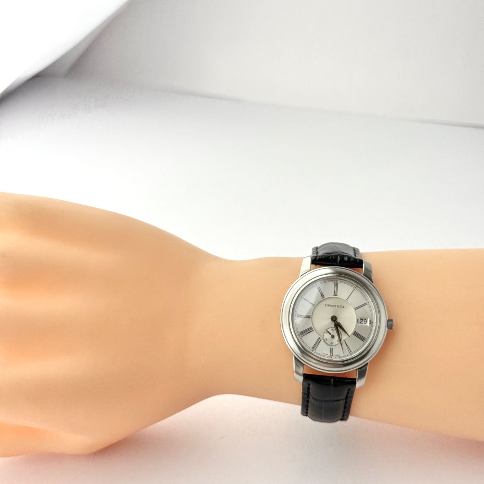 ティファニー マークラウンド 新品ベルト 新品電池 メンズ 腕時計 587