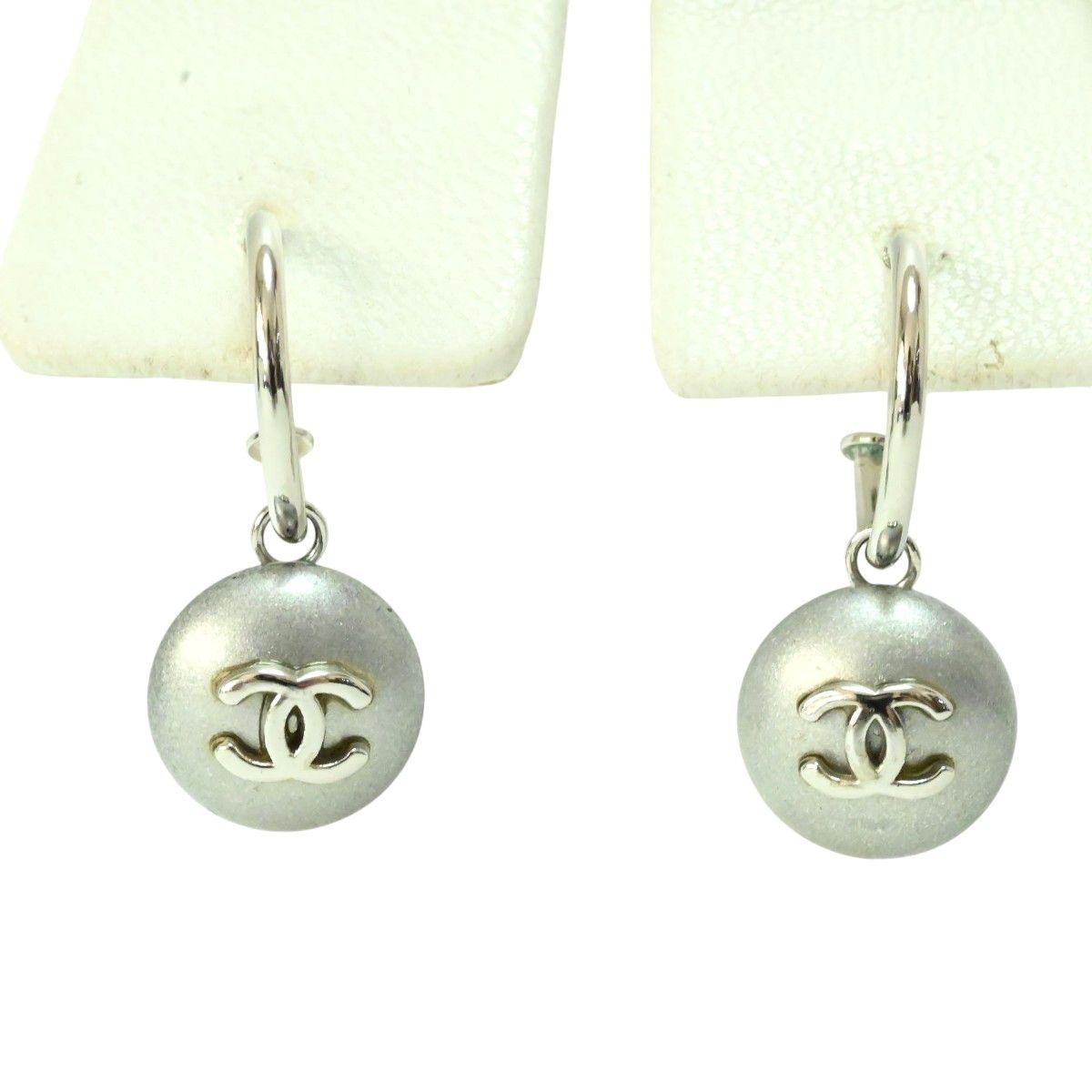 CHANEL シャネル ココマーク スイング フープピアス 99P シルバー