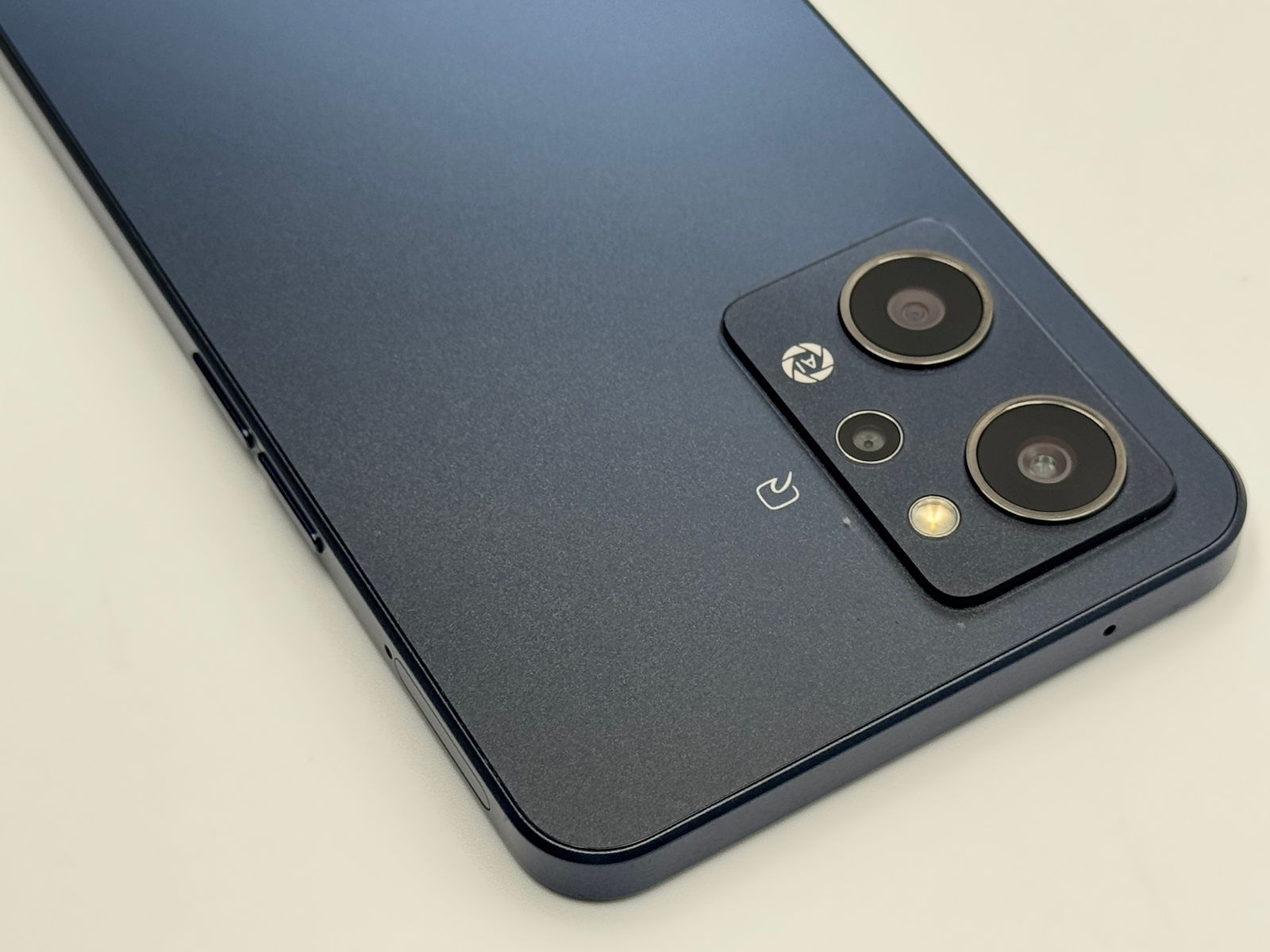 訳あり中古B】OPPO Reno7 A CPH2353 スターリーブラック SIMフリー 白