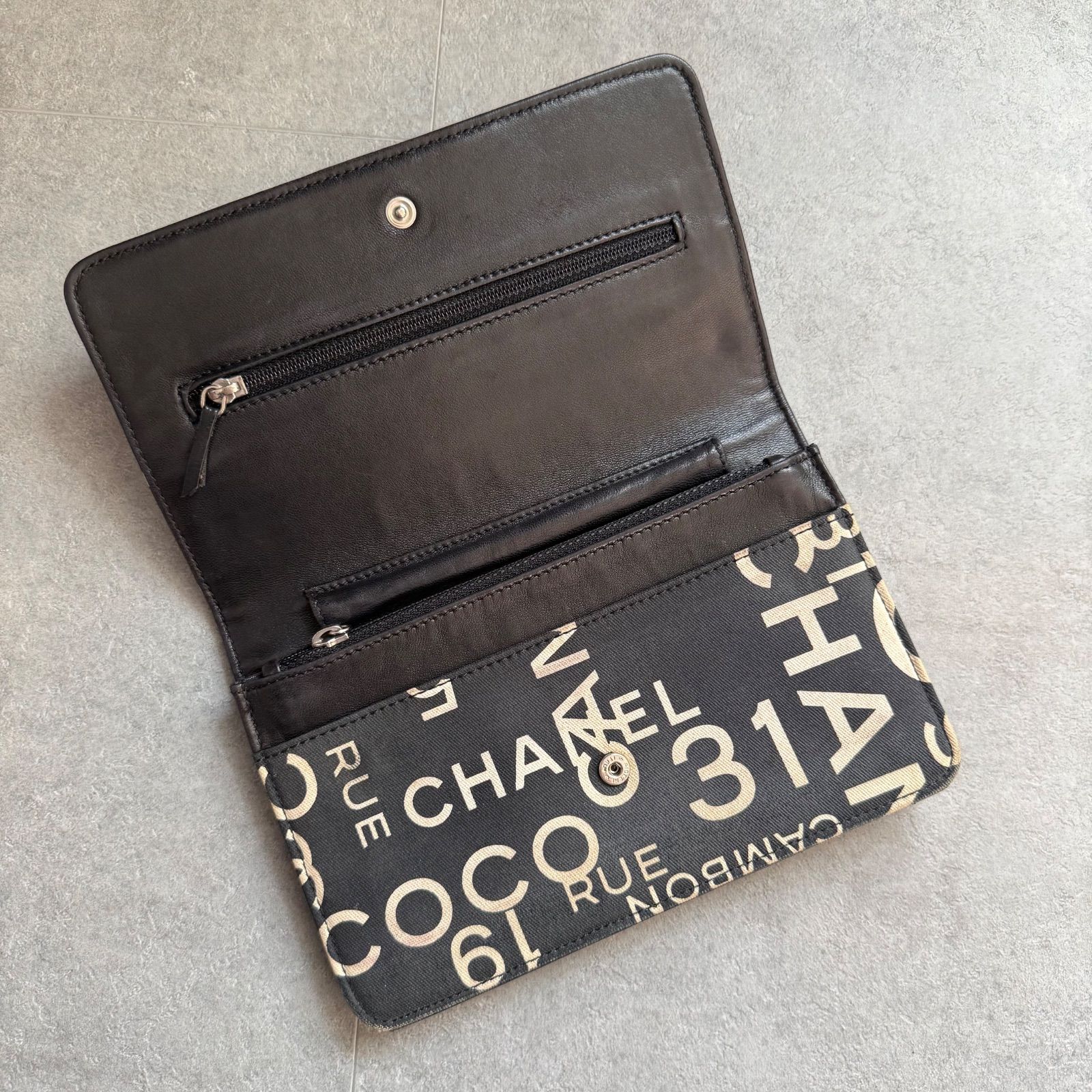 希少 CHANEL シャネル バイシーライン 二つ折り長財布 キャンバス ココ