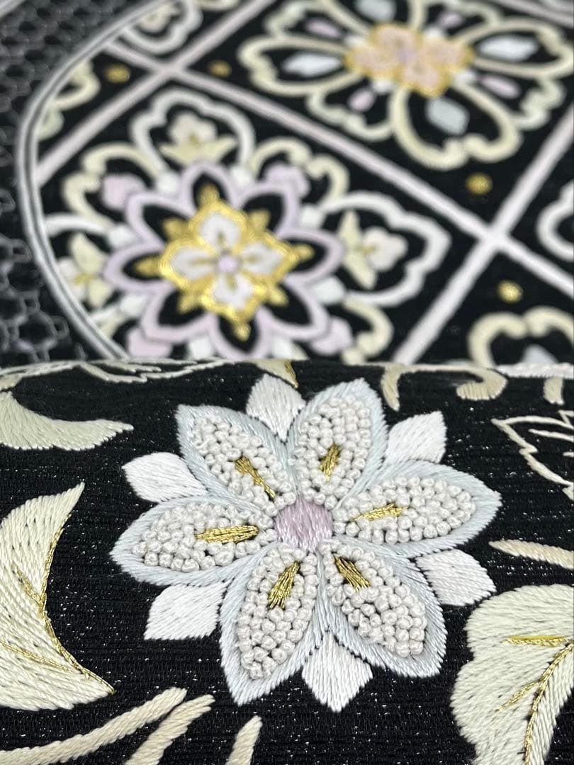 尾峨佐染繍 手刺繍 相良刺繍 汕頭刺繍 袋帯 金糸 華紋 正絹 三通 D343