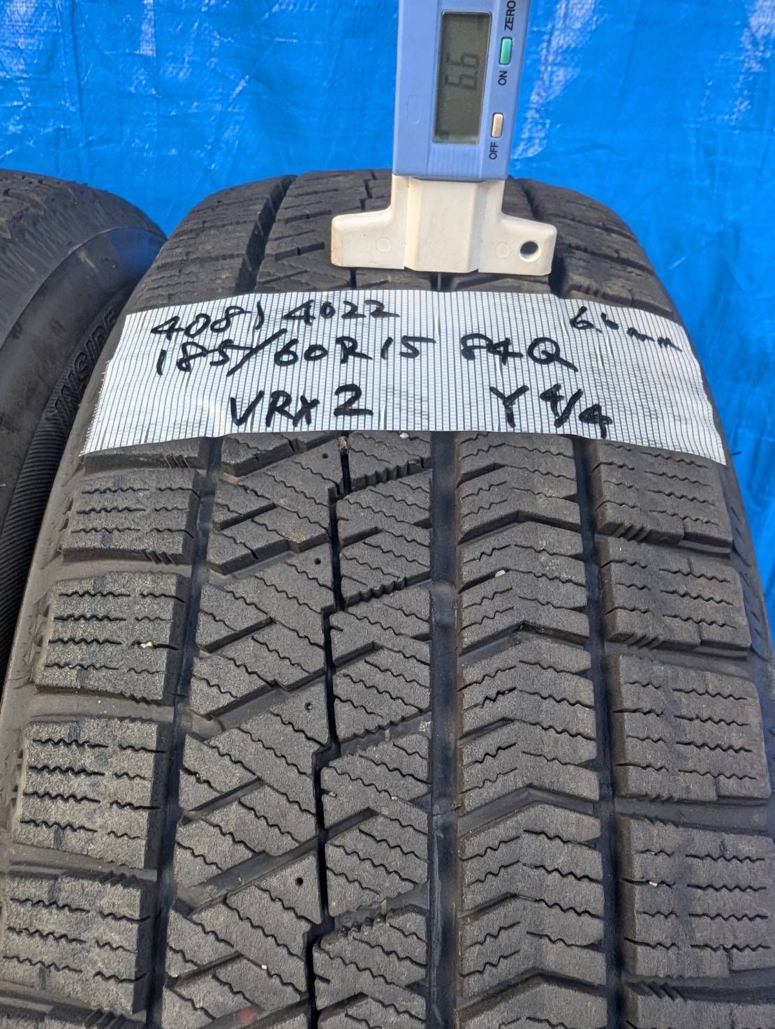 4081-2) 185/60R15 84Q BLIZZAK VRX2 2022～24年製 4本セット【北海道
