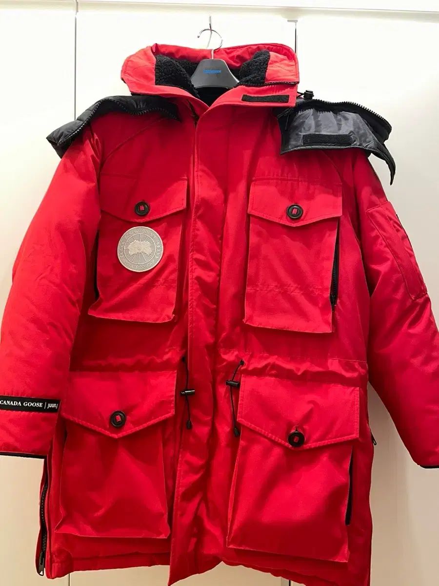 Juun.J ジュンジェイ Canada Goose(カナダグース) ダウン レッド xs